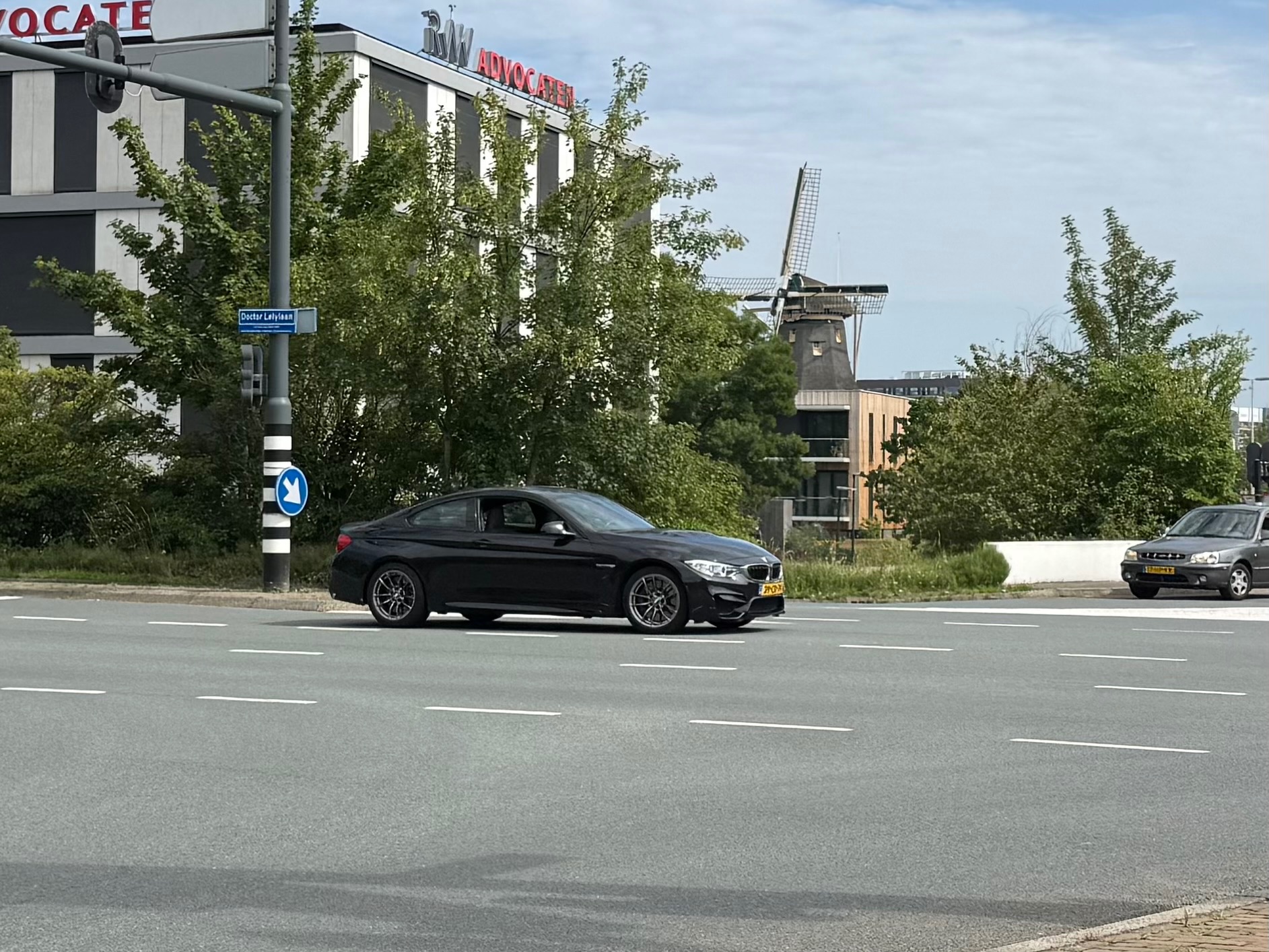 BMW M4 F82 Coupé in Leiden