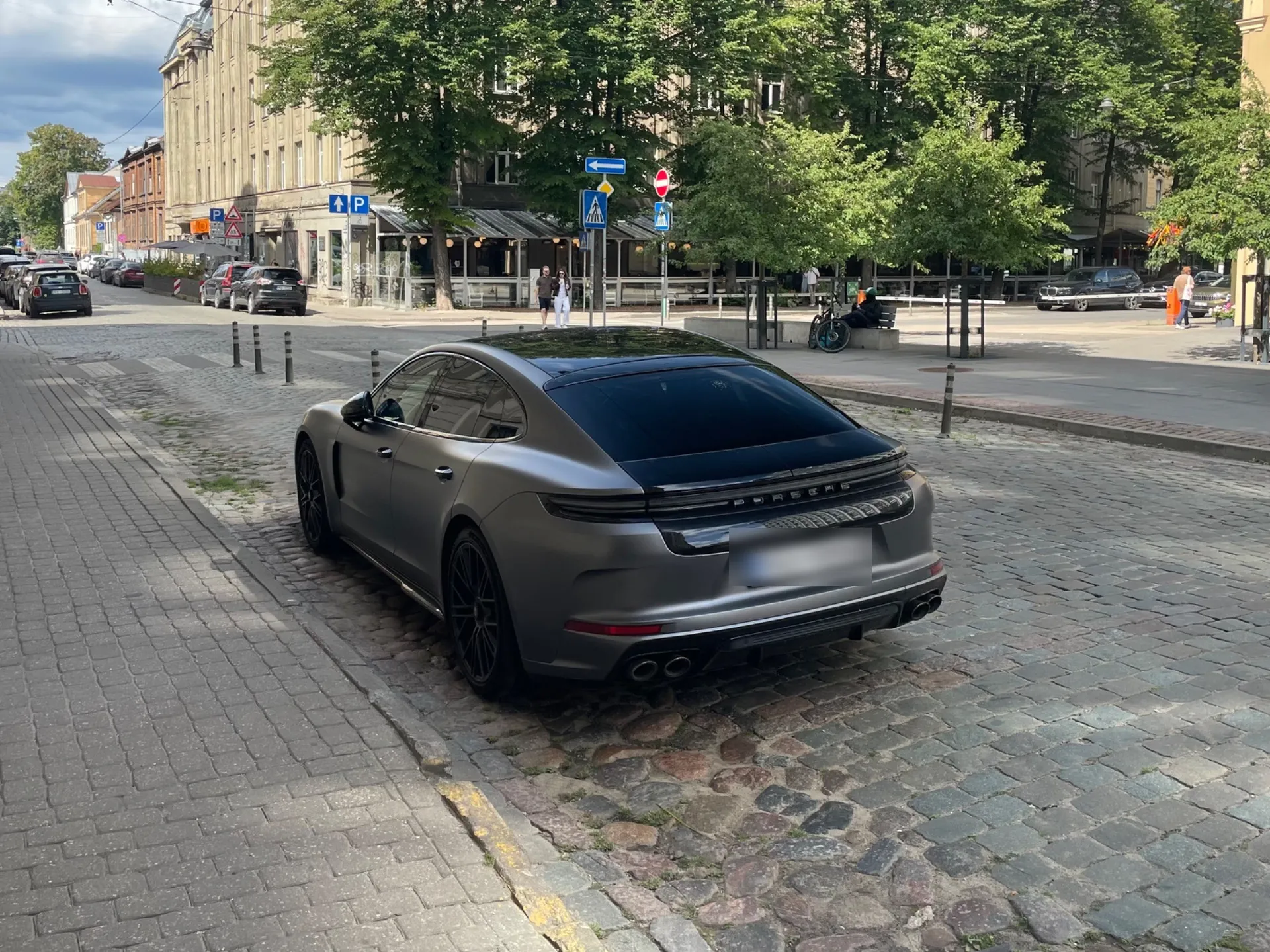 Porsche 972 Panamera GTS MkI