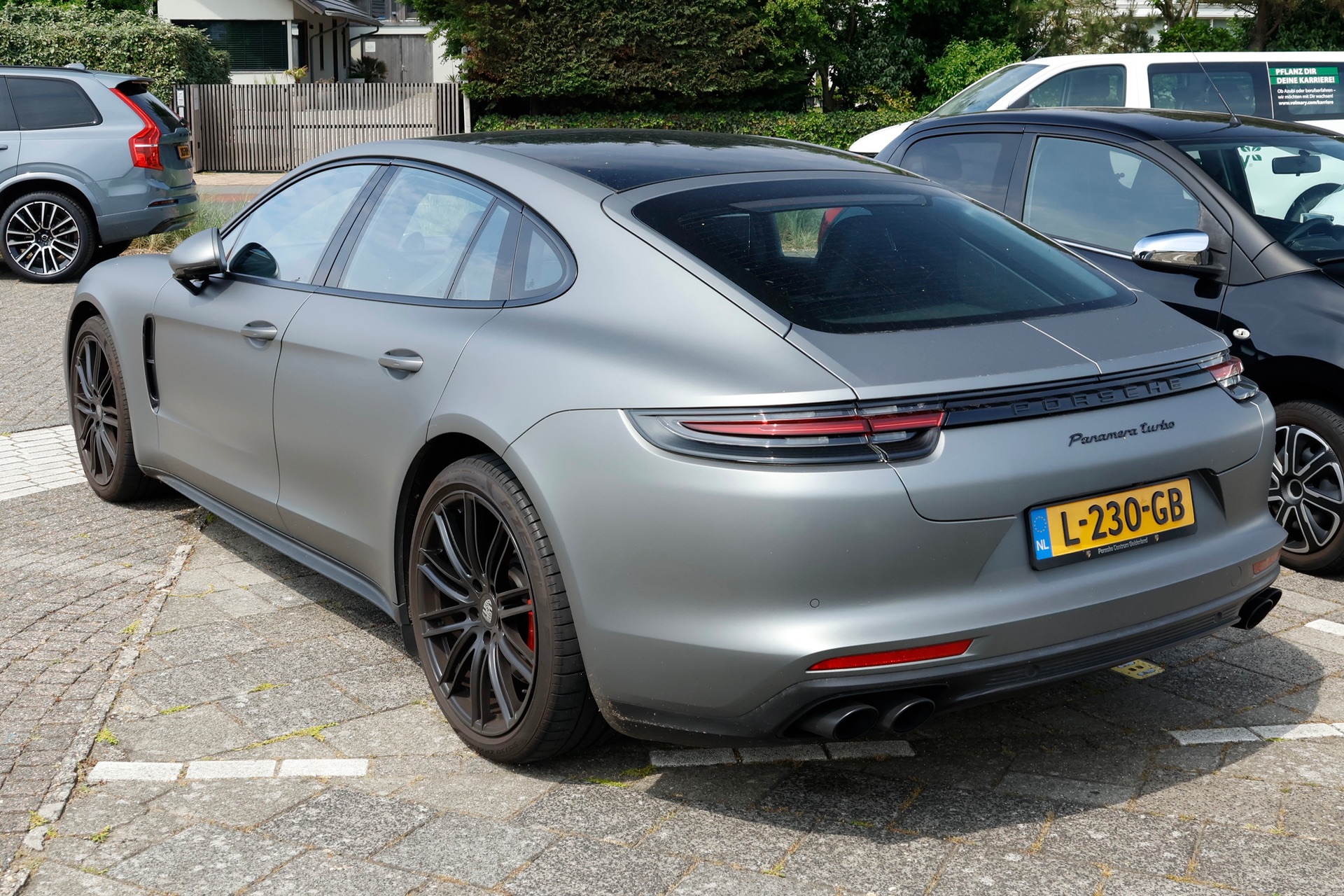 Porsche 971 Panamera Turbo MkI