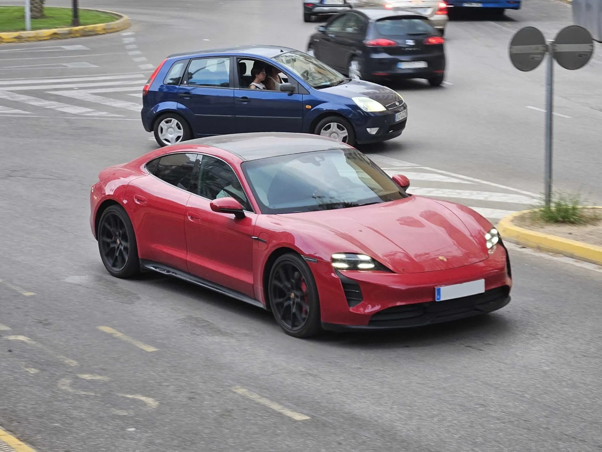 Porsche Taycan GTS MkI in Cullera