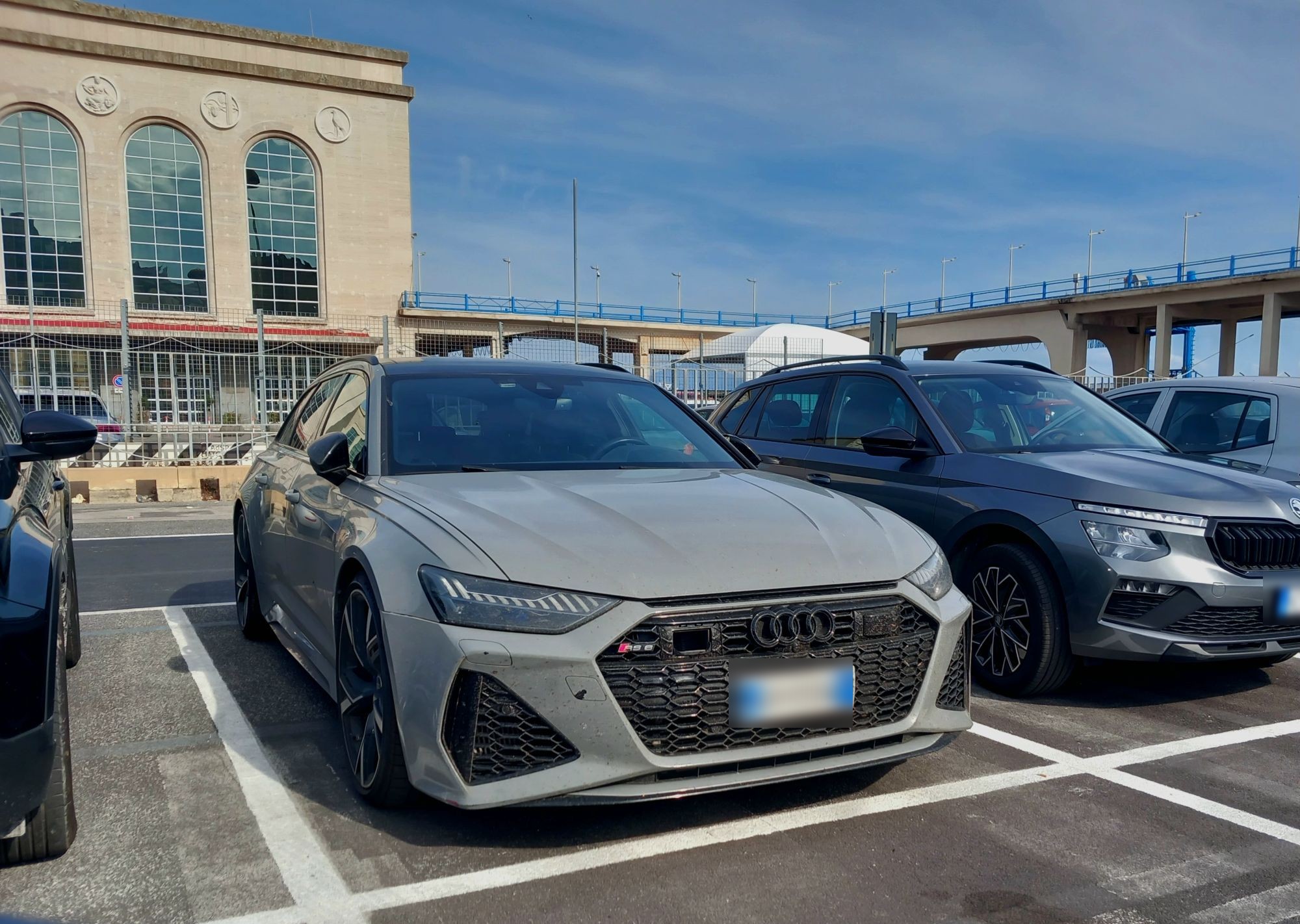 Audi ABT RS6 Avant C8