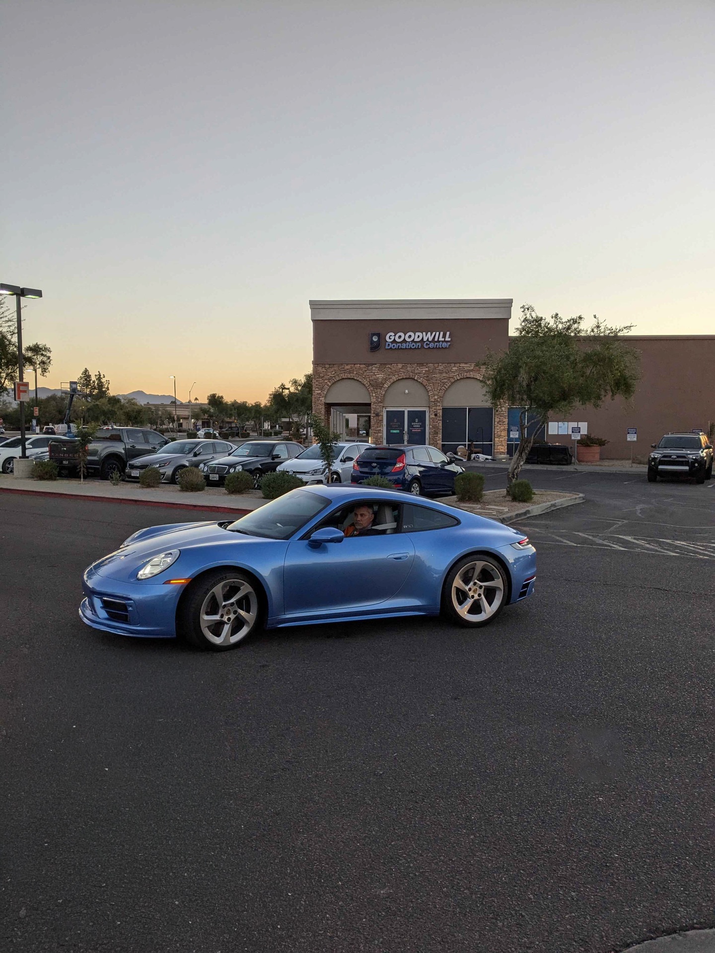 Porsche 992 Sally Special