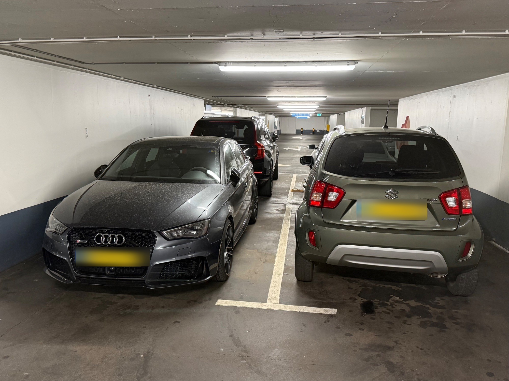 Audi RS3 Sportback 8V in Den Haag