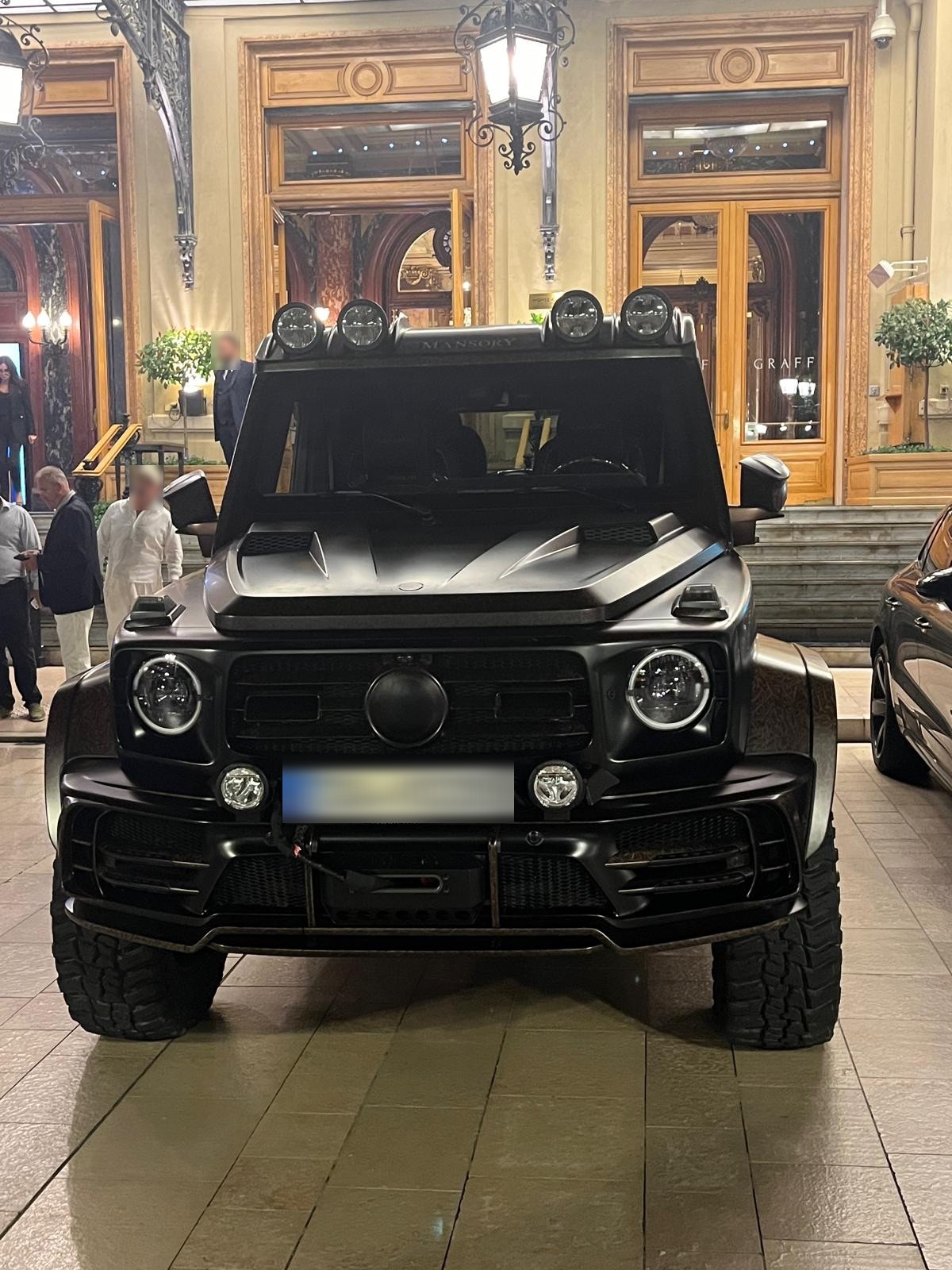 Mercedes-Benz G 550