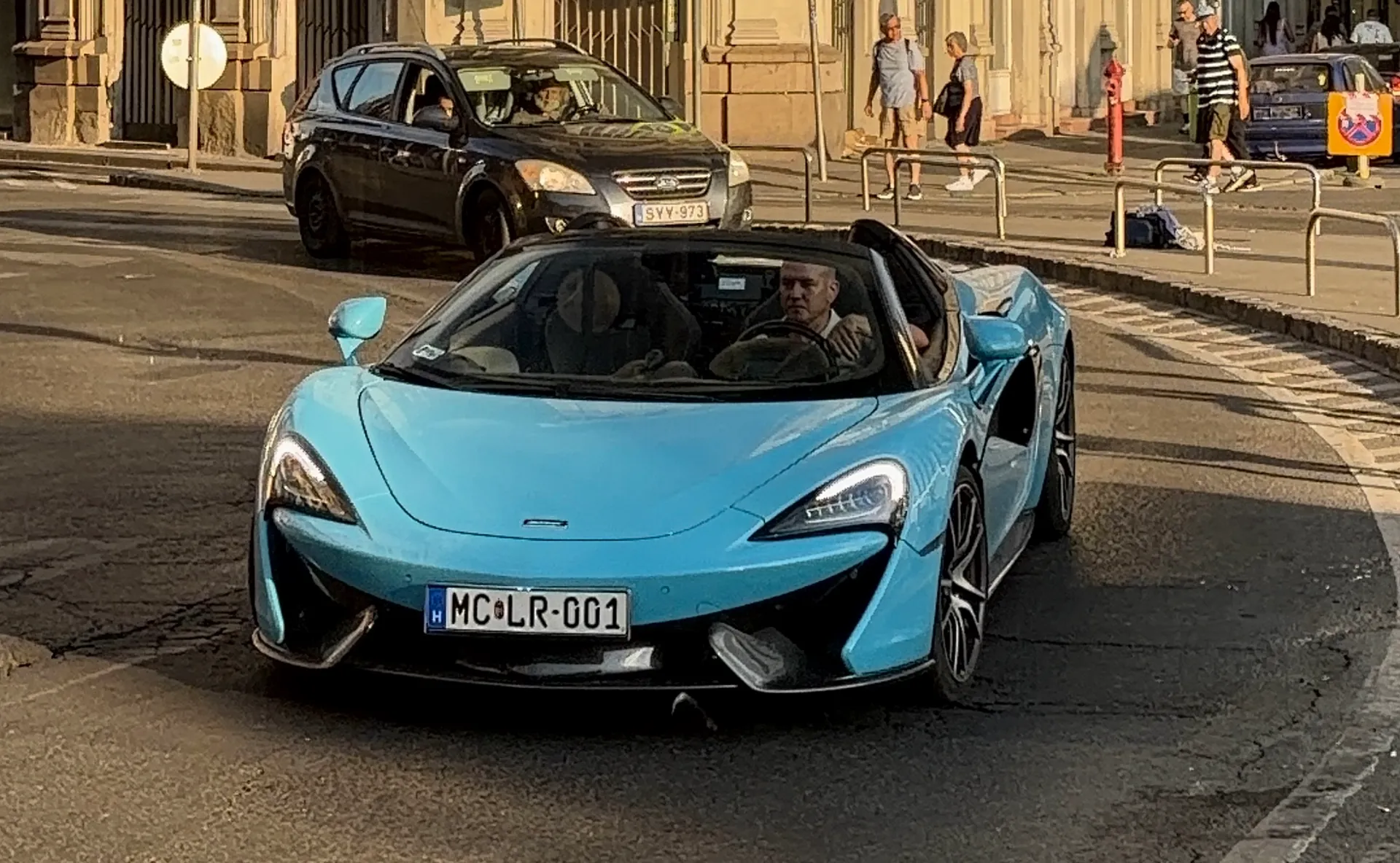 McLaren 570S in Budapest