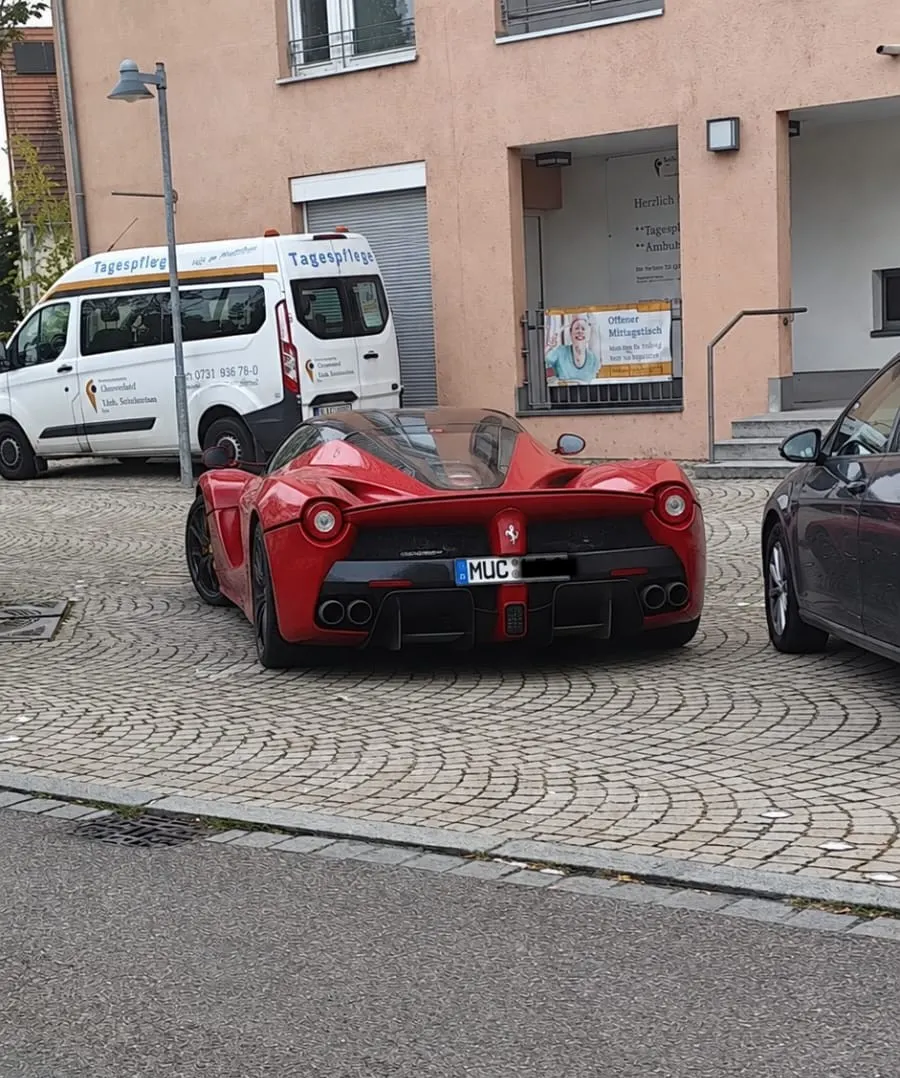 Ferrari Laferrari