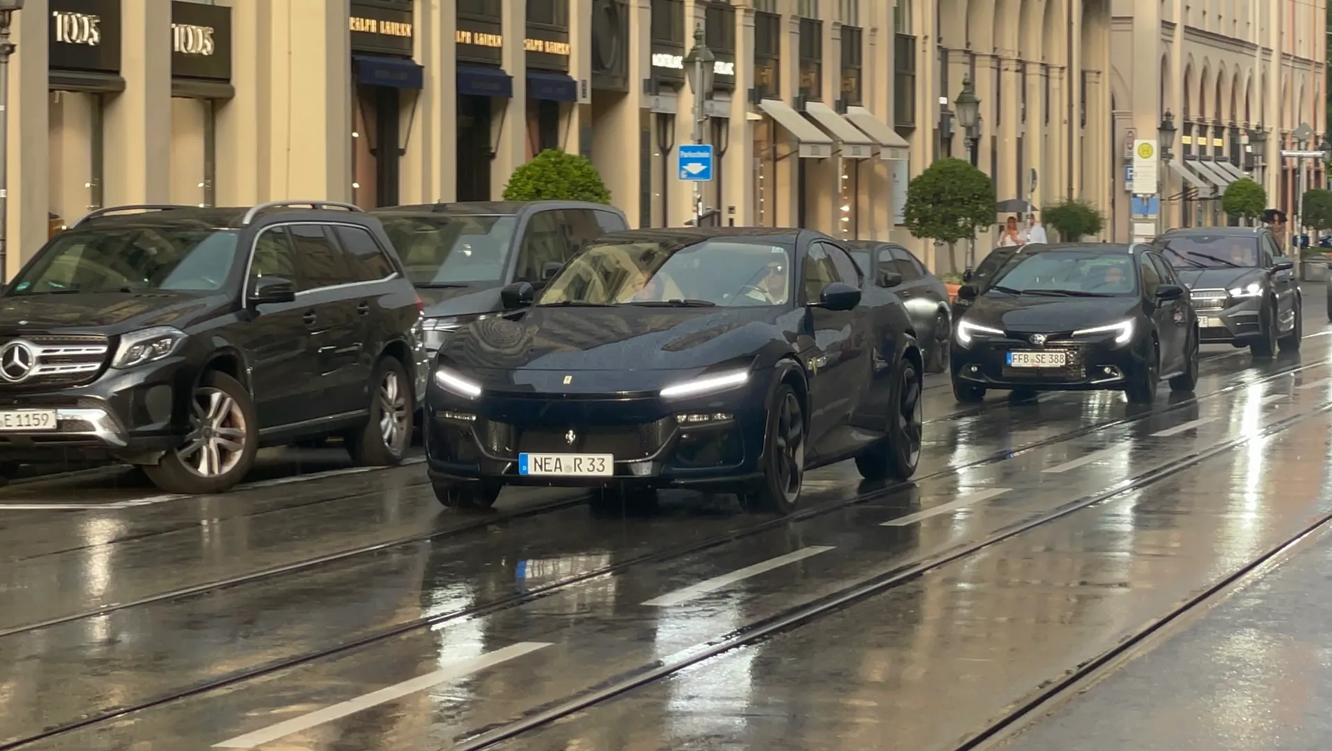 Ferrari Purosangue in München