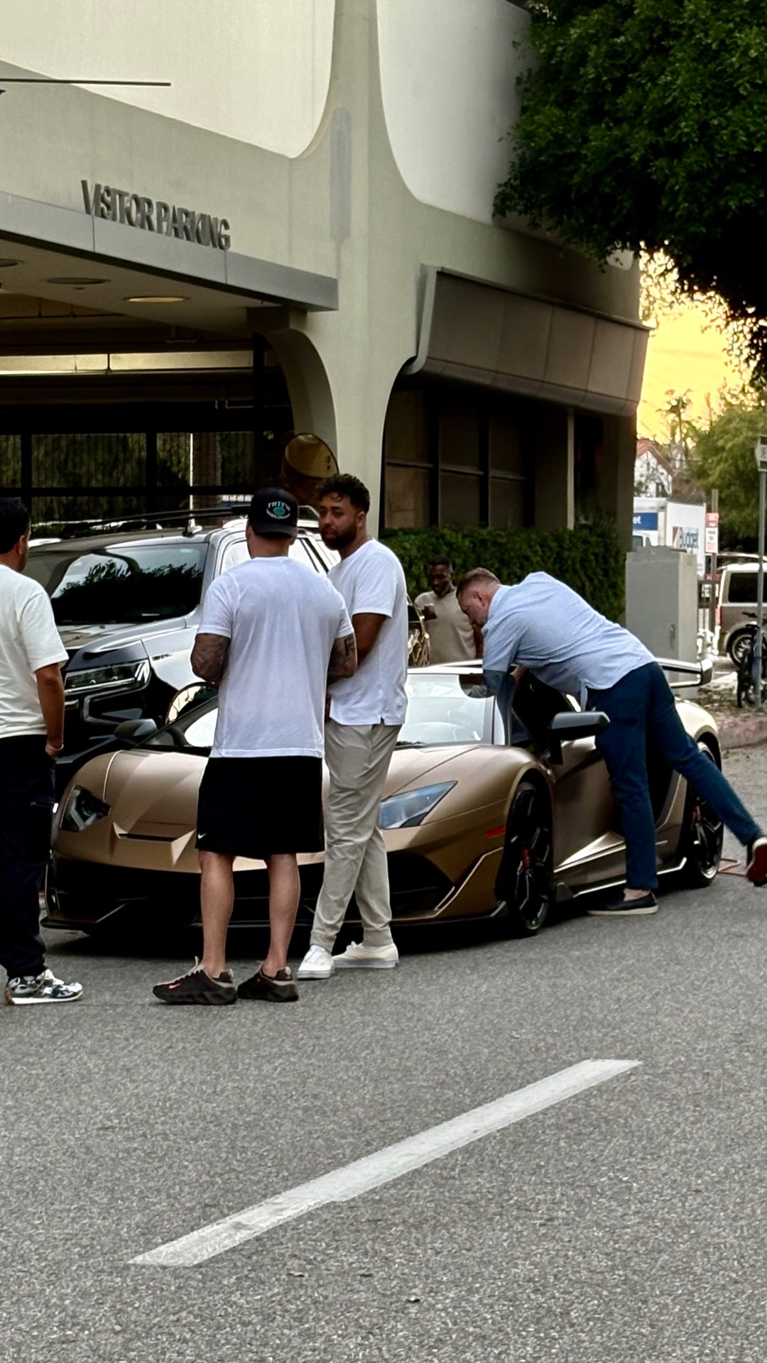 Lamborghini Aventador LP770-4 SVJ Roadster in Beverly Hills
