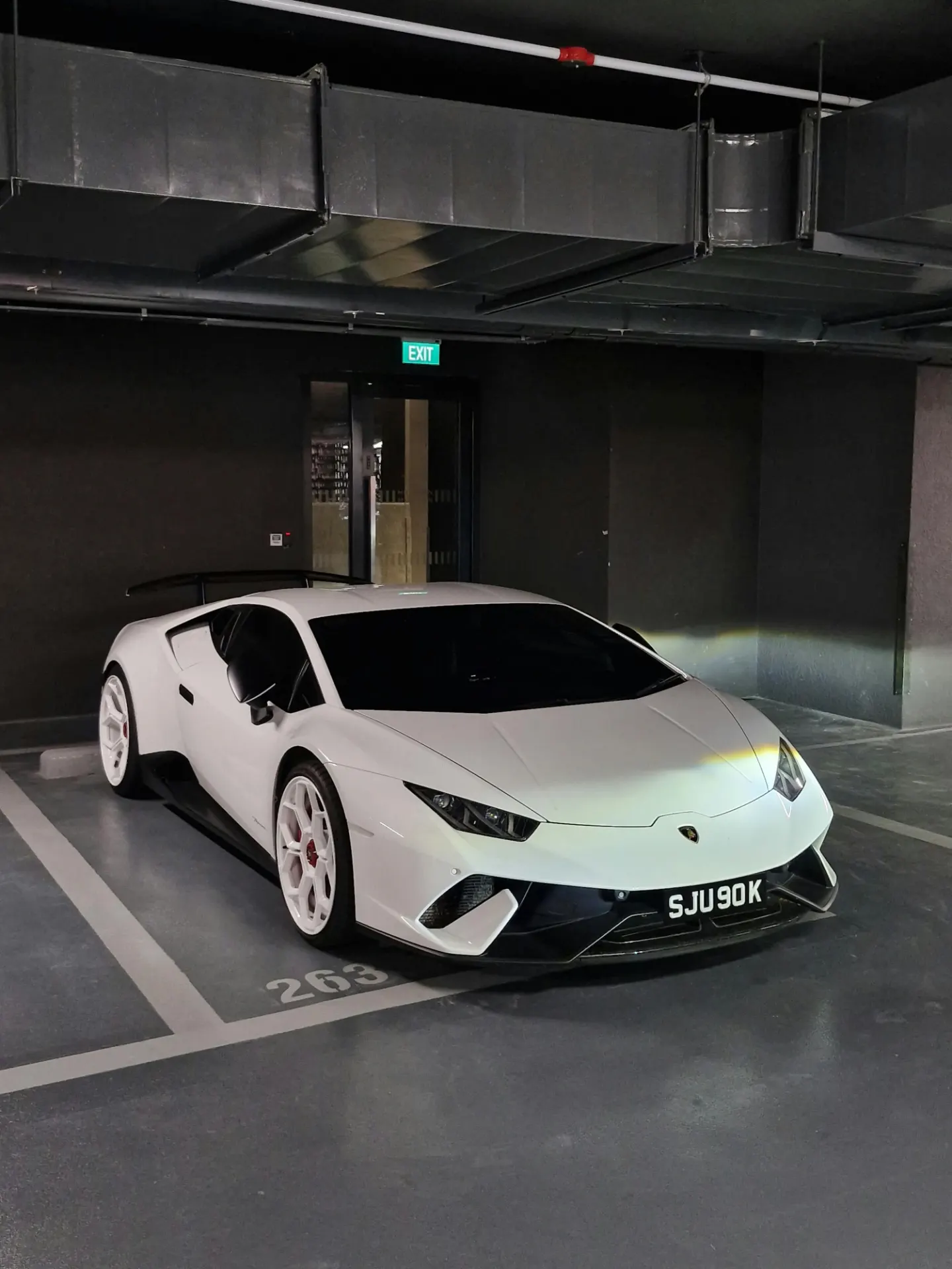 Lamborghini Huracan LP640-4 Performante in Singapore