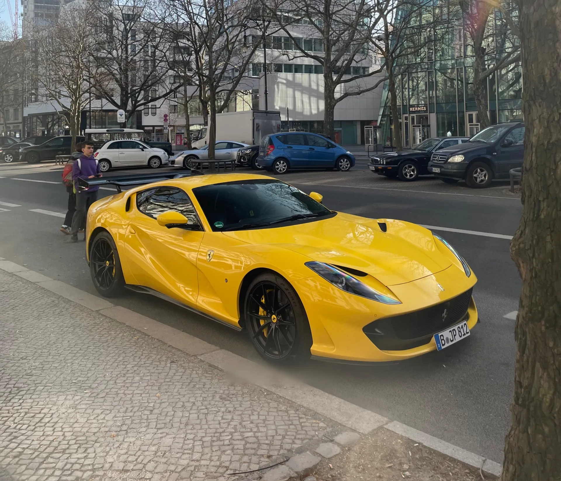 Ferrari 812 Superfast
