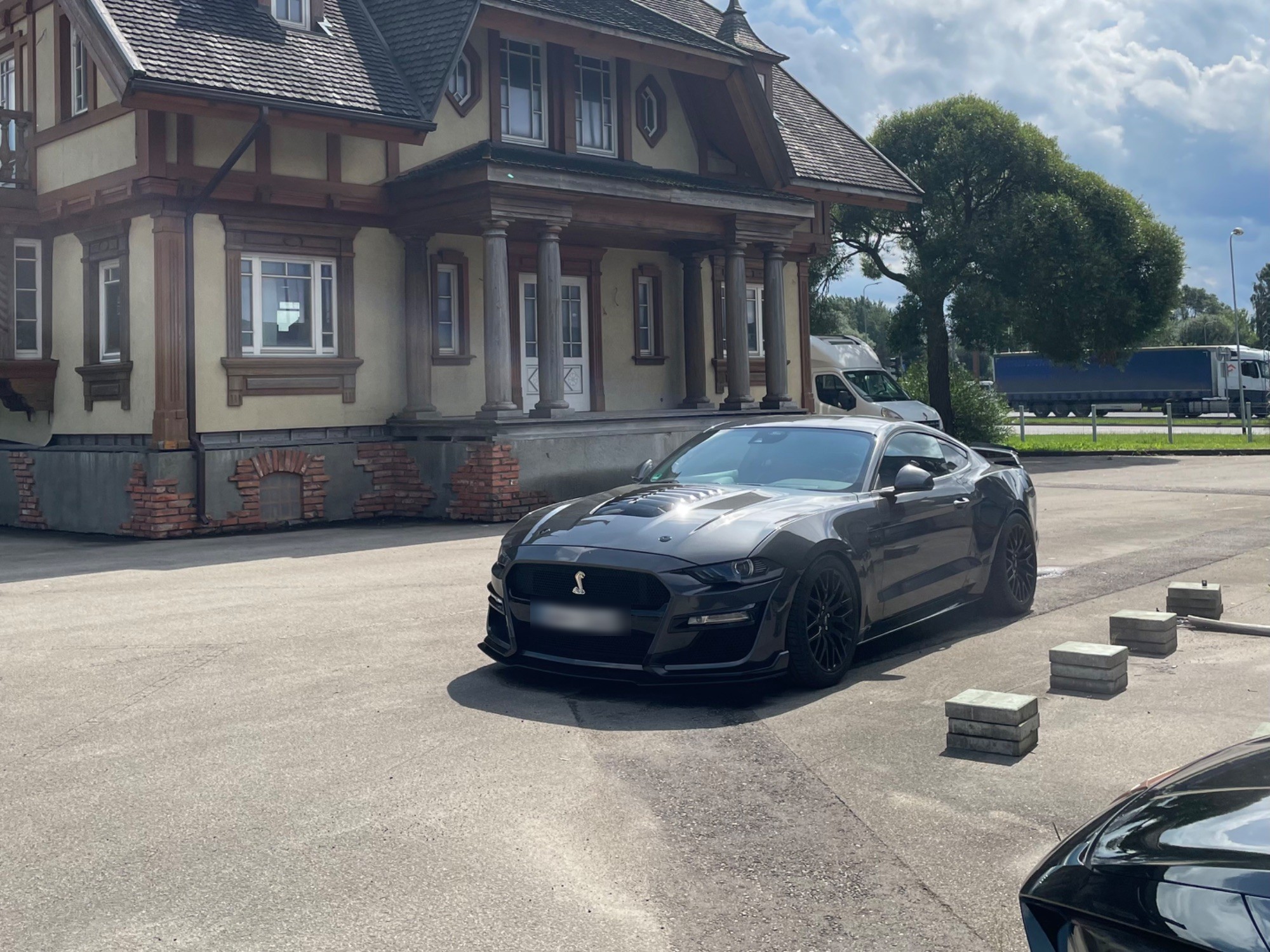 Ford Mustang GT 2018 in Riga