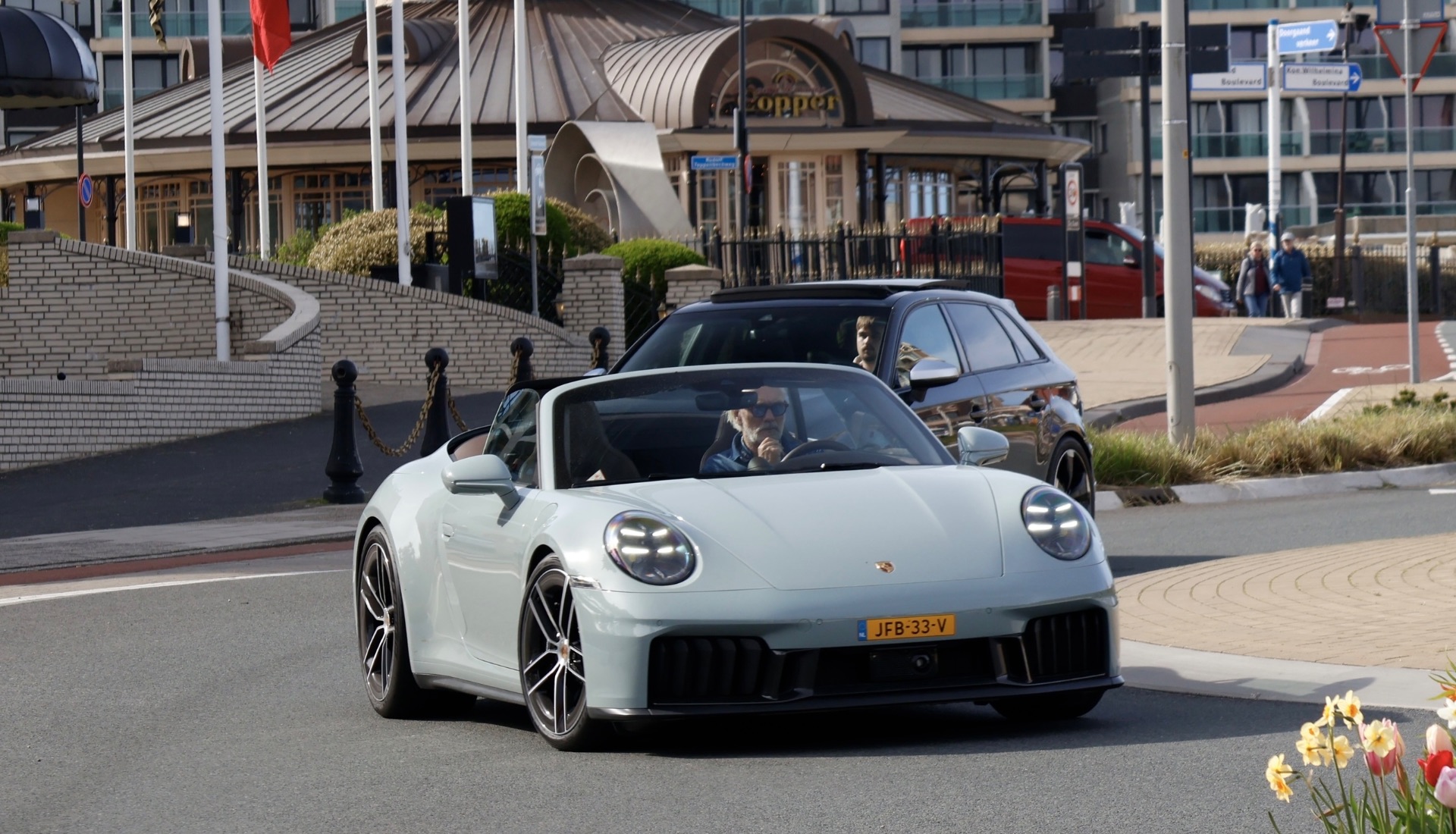 Porsche 992 Carrera 4 GTS Cabriolet MkII in Noordwijk