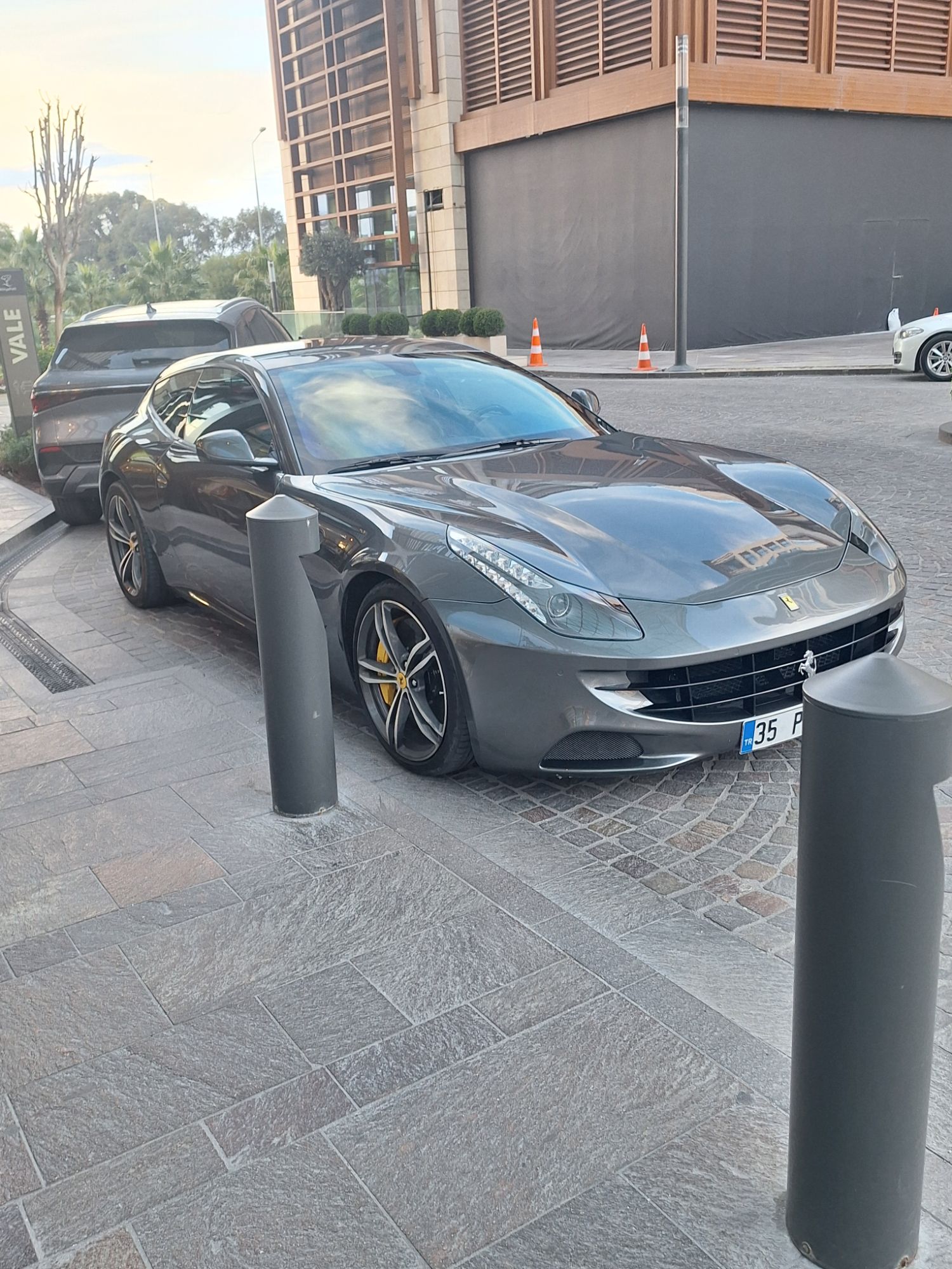 Ferrari Ff
