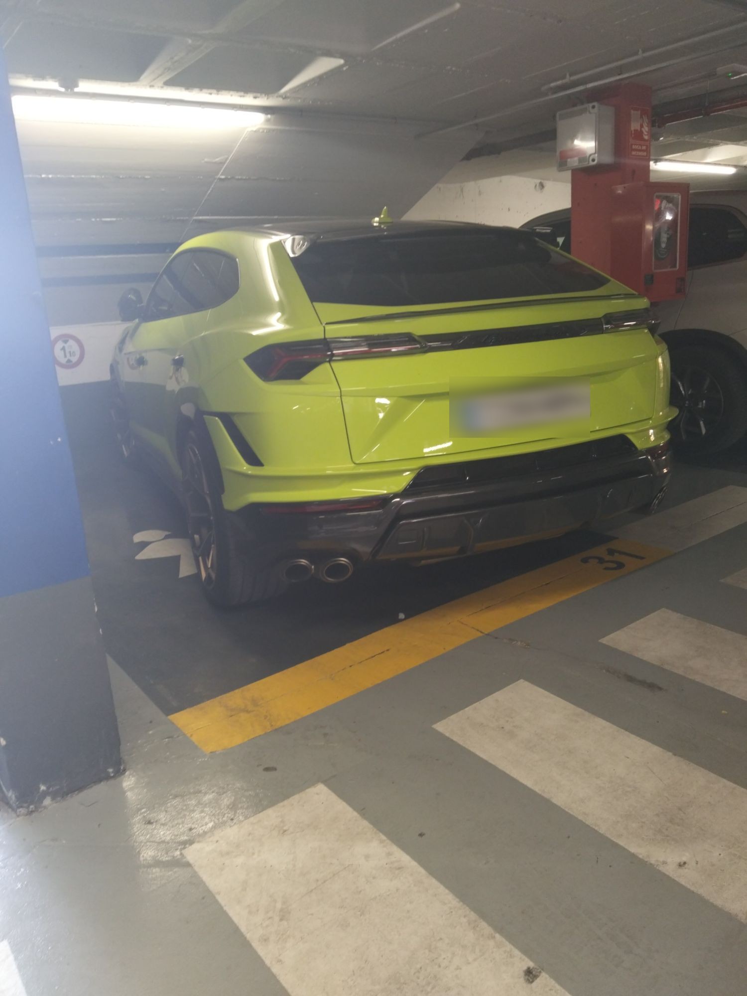 Lamborghini Urus SE in Alicante