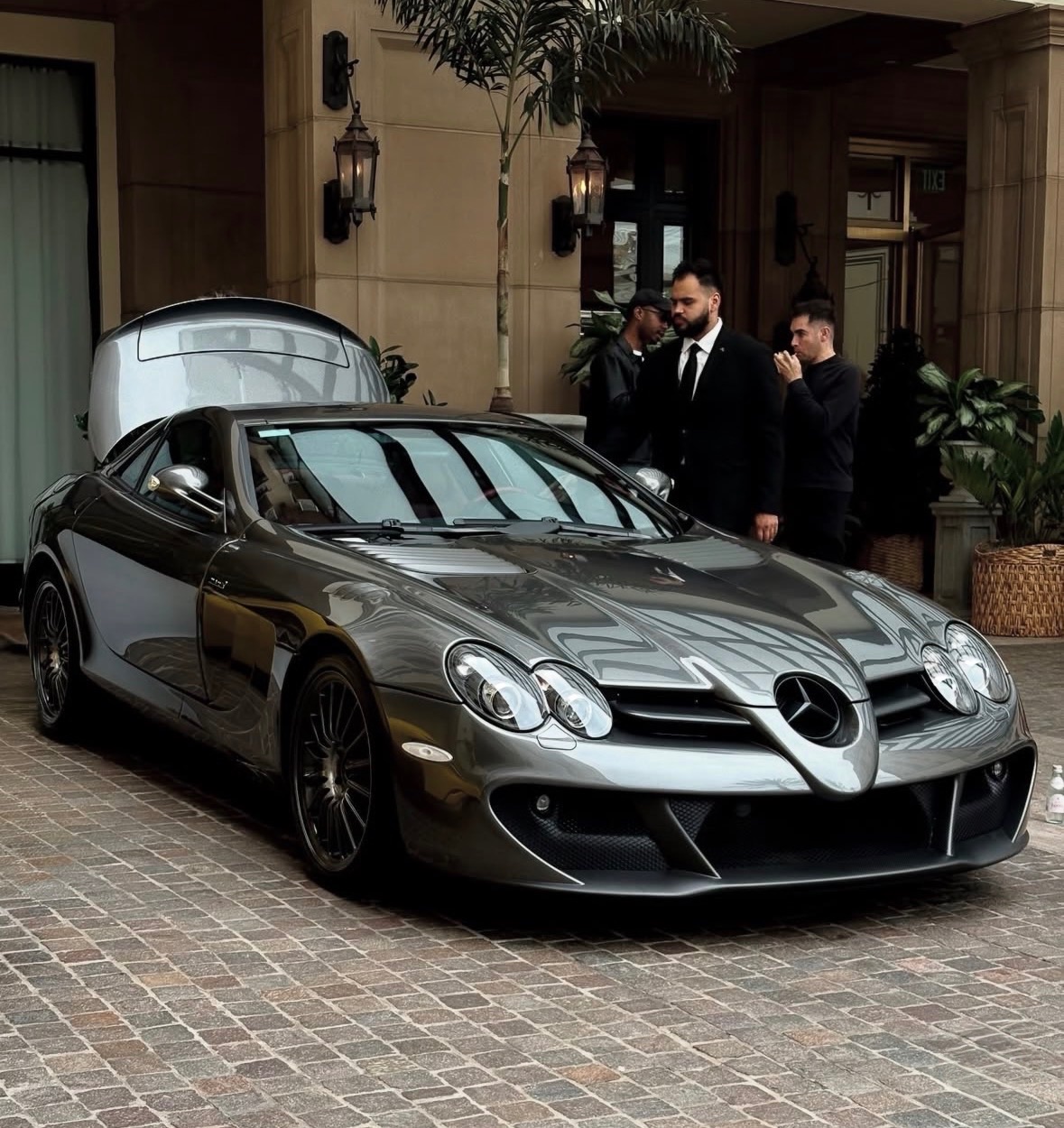 Mercedes-Benz SLR McLaren Edition in Beverly Hills