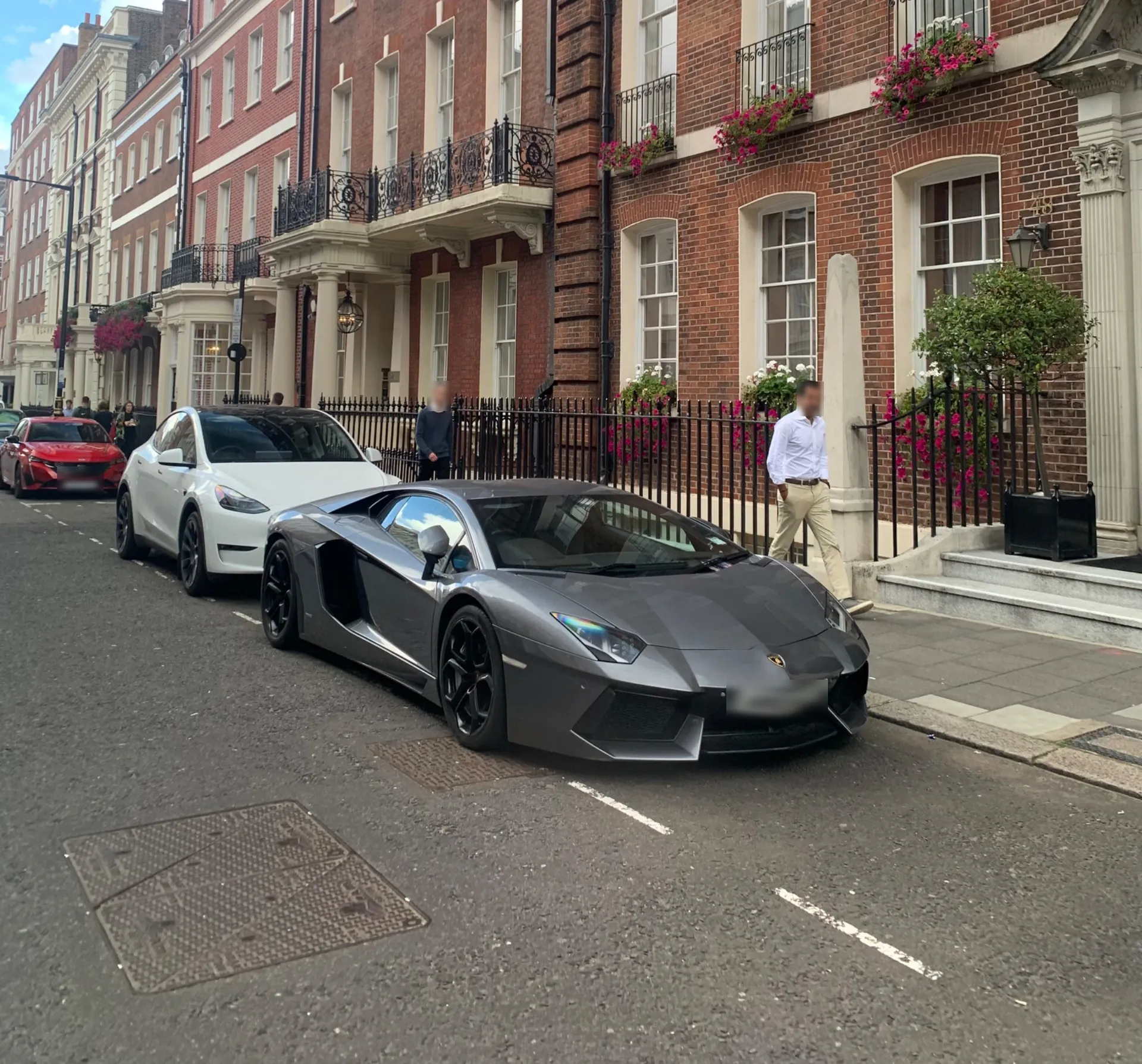 Lamborghini Aventador LP700-4