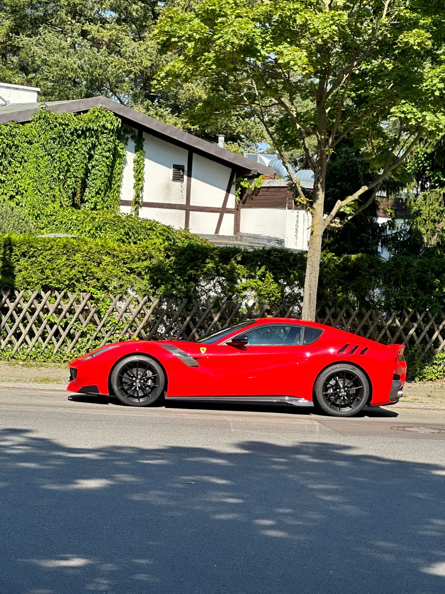 Ferrari F12 TDF