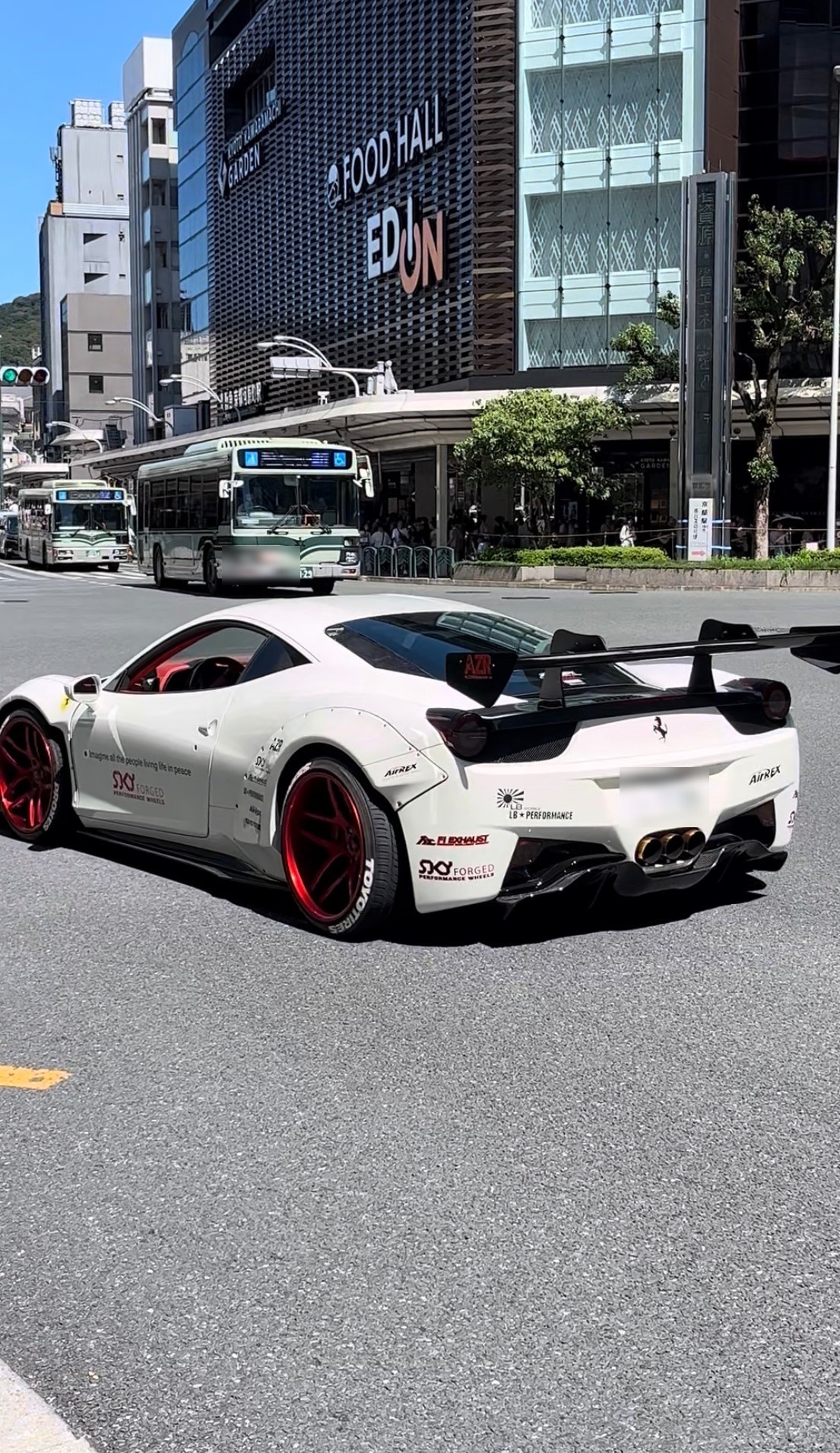 Ferrari 458 Spider LBWK