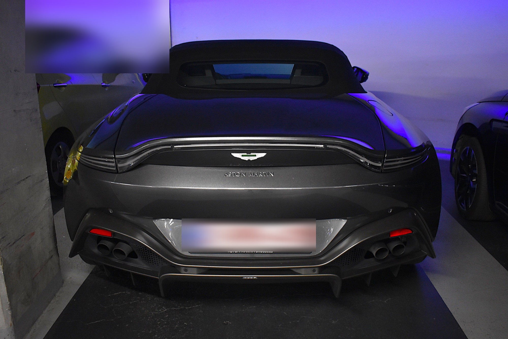 Aston Martin V8 Vantage Roadster 2020