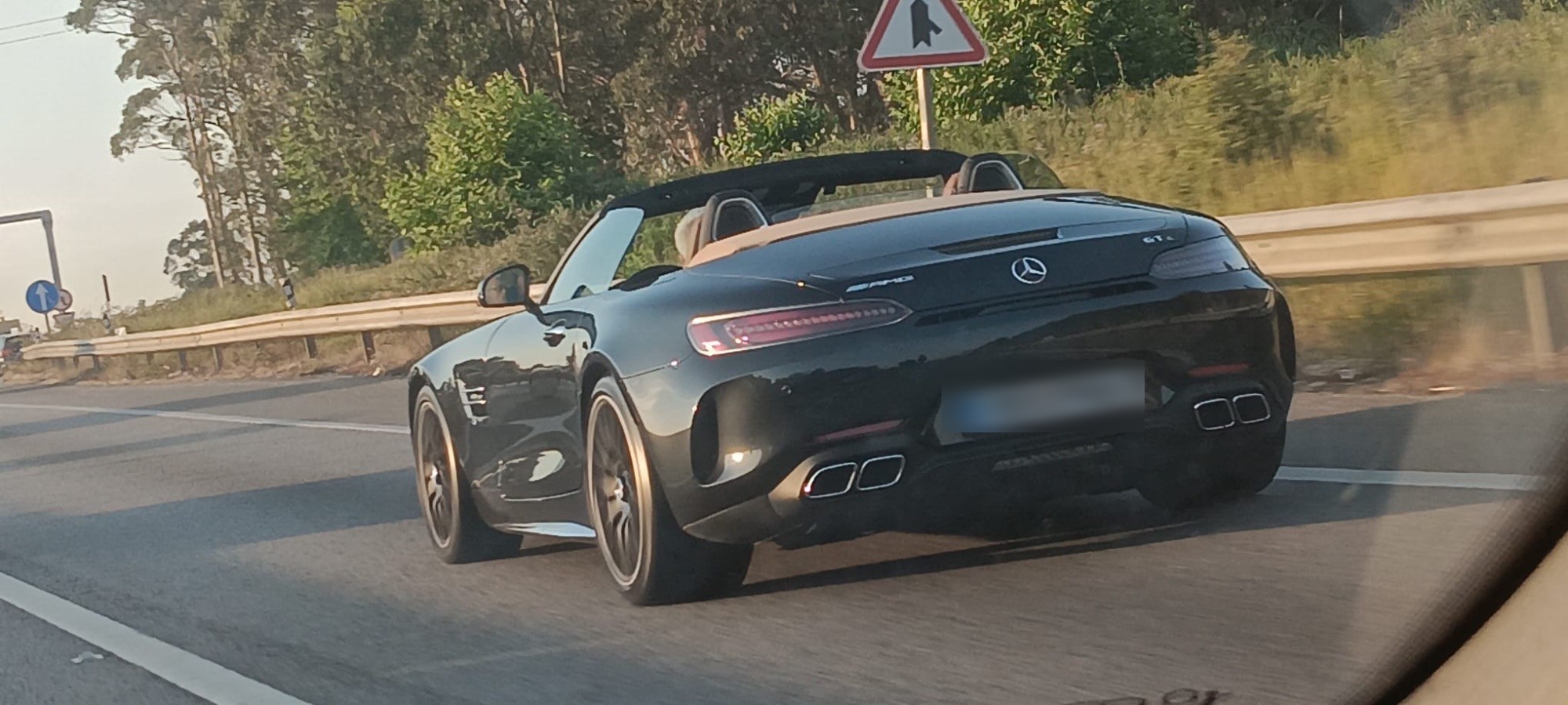 Mercedes-AMG GT C Roadster