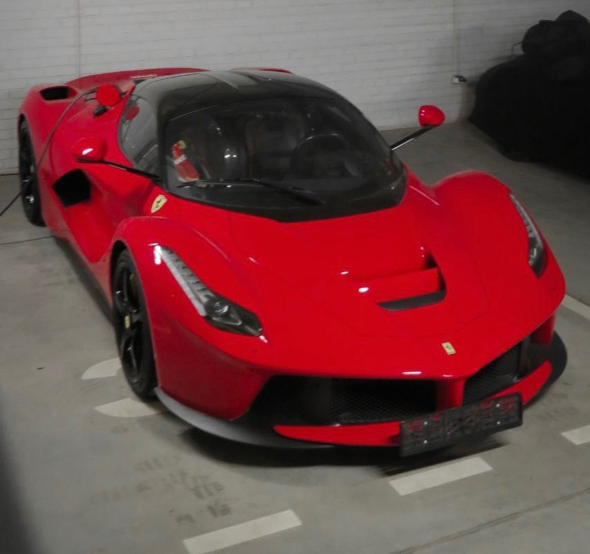 Ferrari Laferrari in Москва, RU