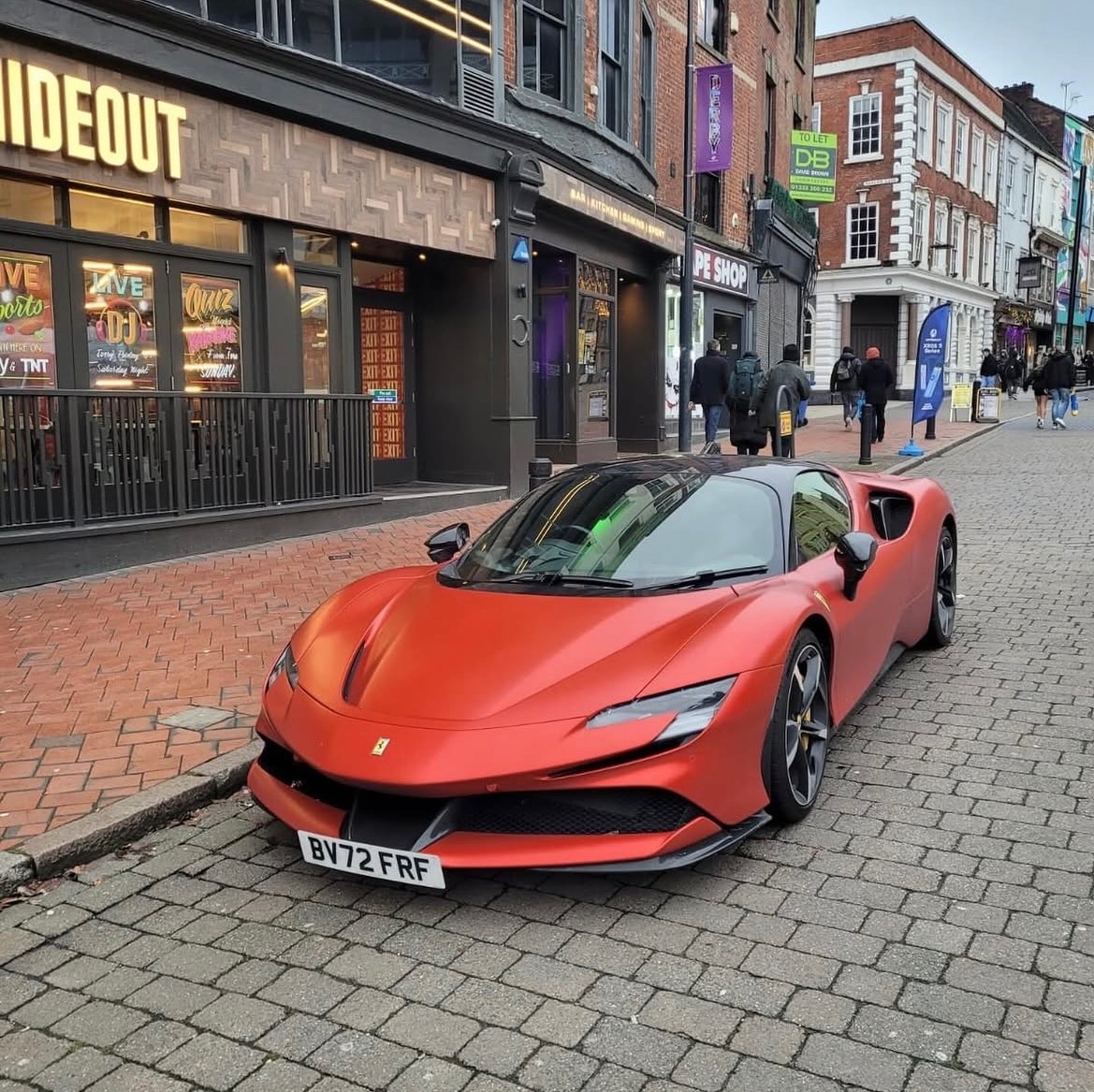 Ferrari SF90 Stradale in Derby