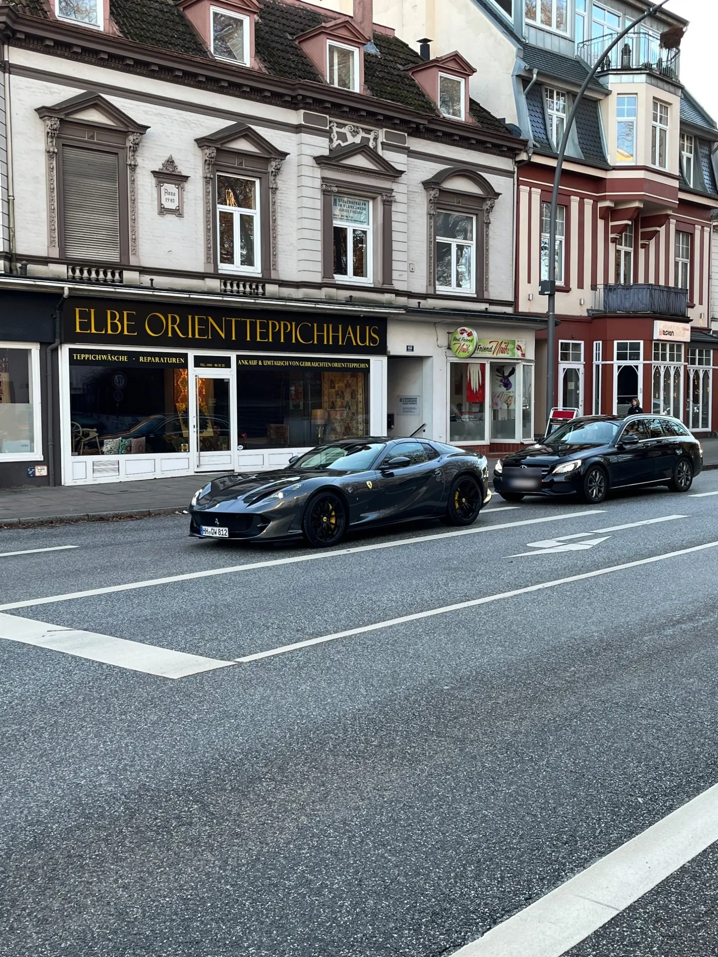 Ferrari 812 Superfast