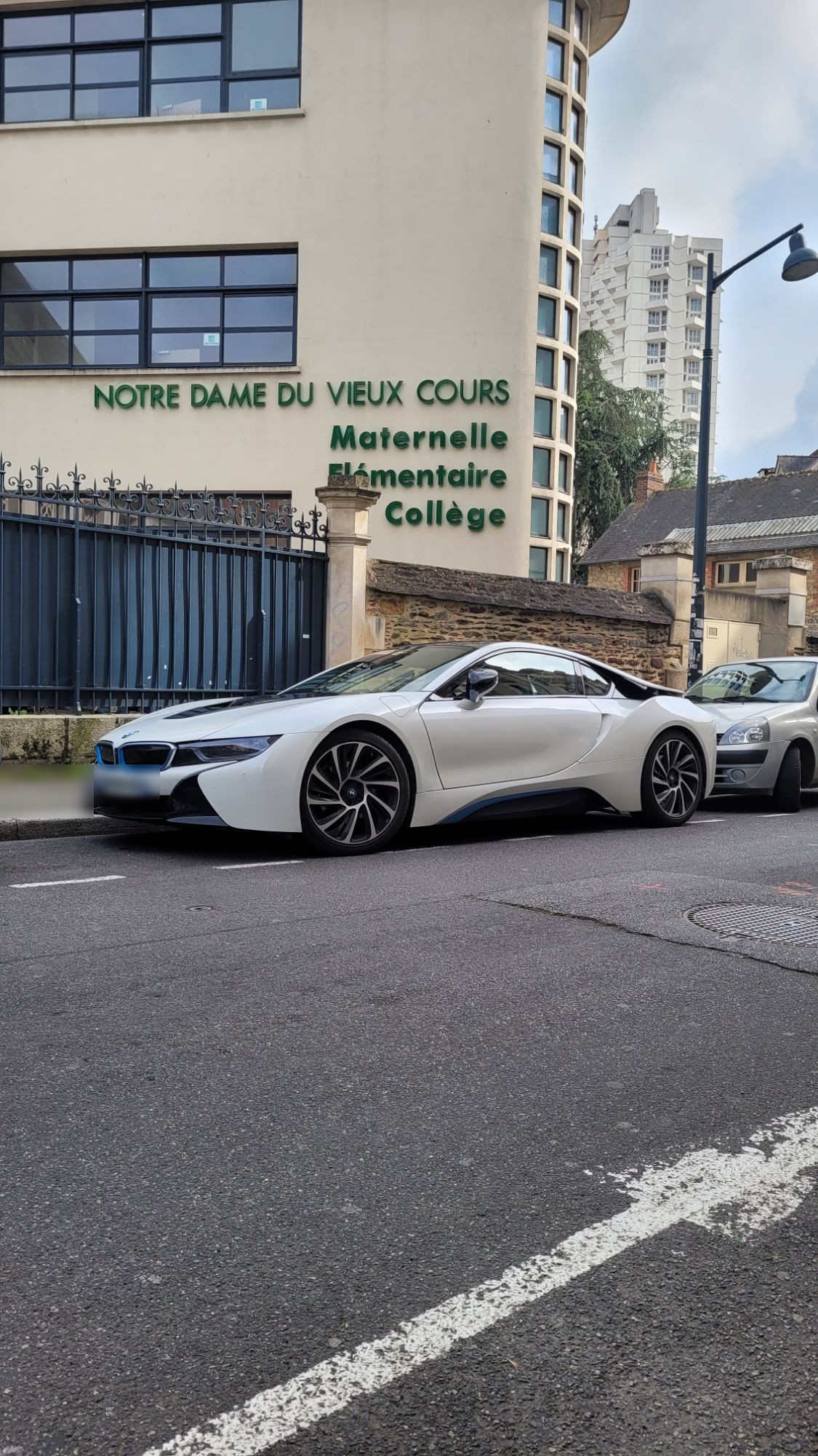 BMW I8 in Rennes