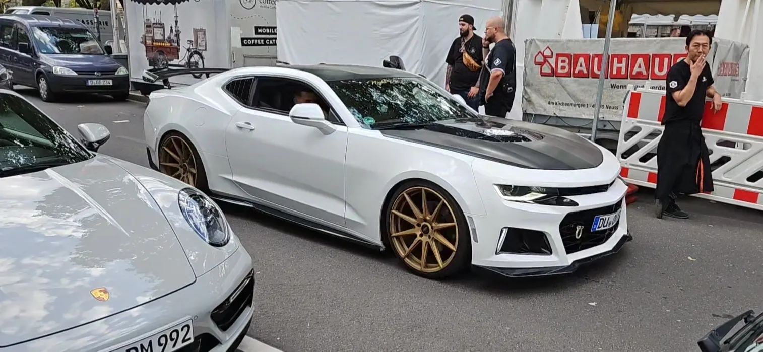 Chevrolet Camaro in Dusseldorf
