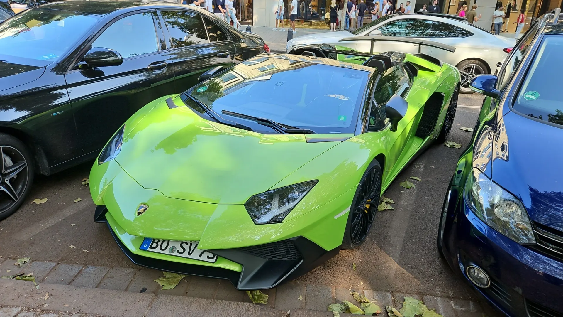 Lamborghini Aventador LP750-4 SuperVeloce Roadster in Dusseldorf