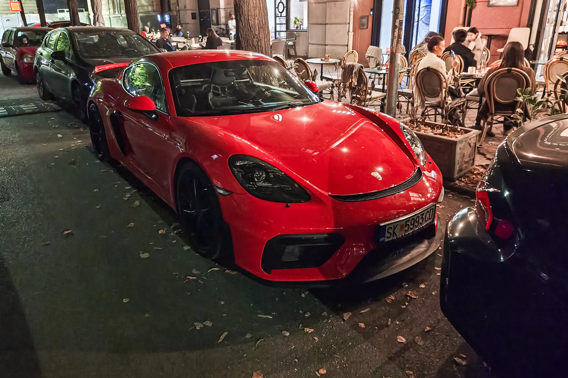 Porsche 718 Cayman GT4