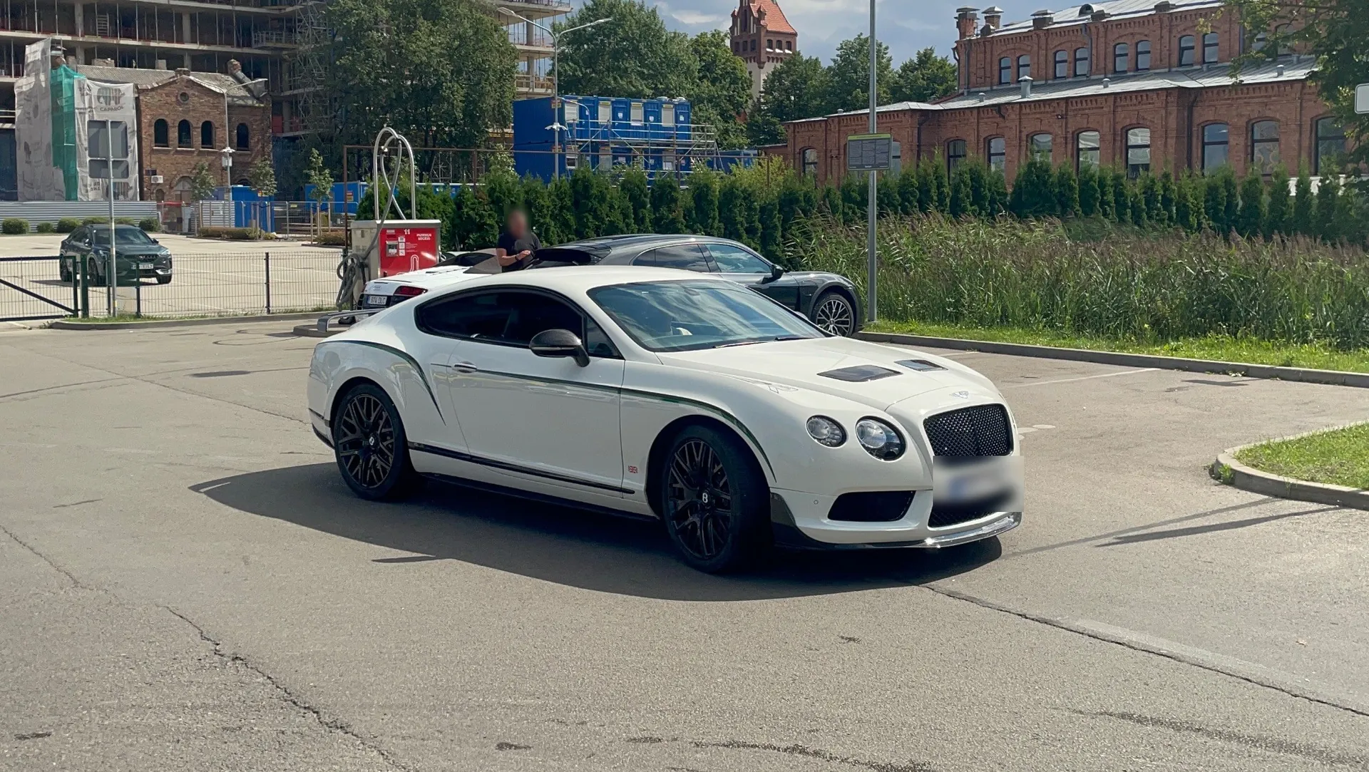 Bentley Continental GT3-R