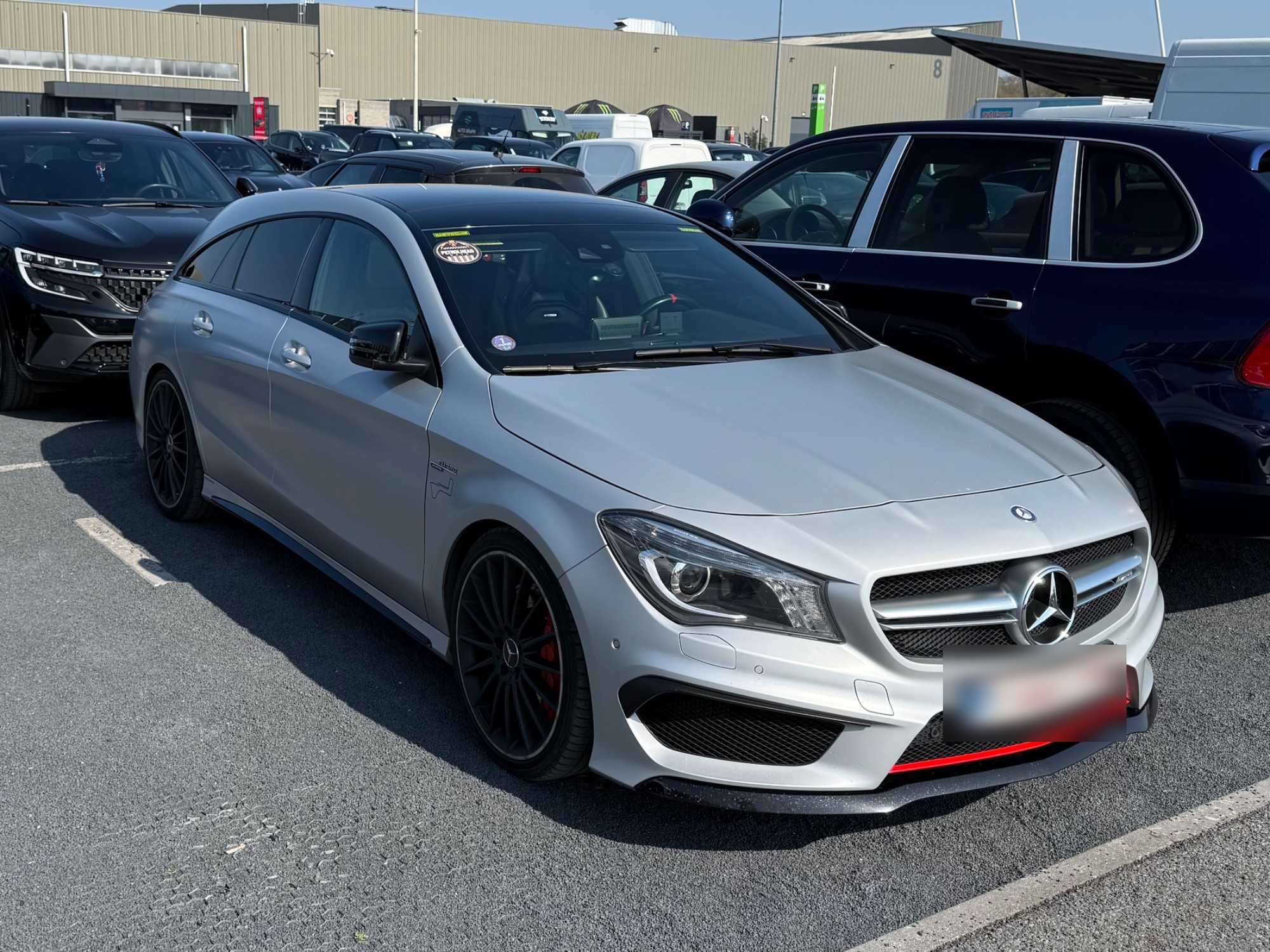 Mercedes-Benz CLA 45 AMG Shooting Brake in Gent
