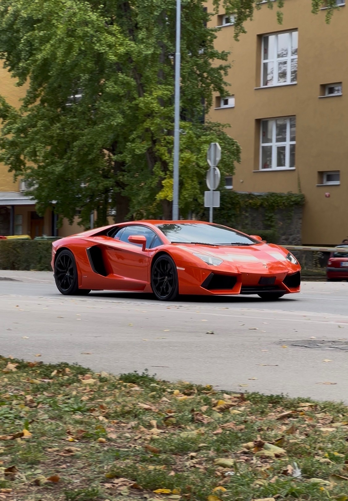 Lamborghini Aventador LP700-4