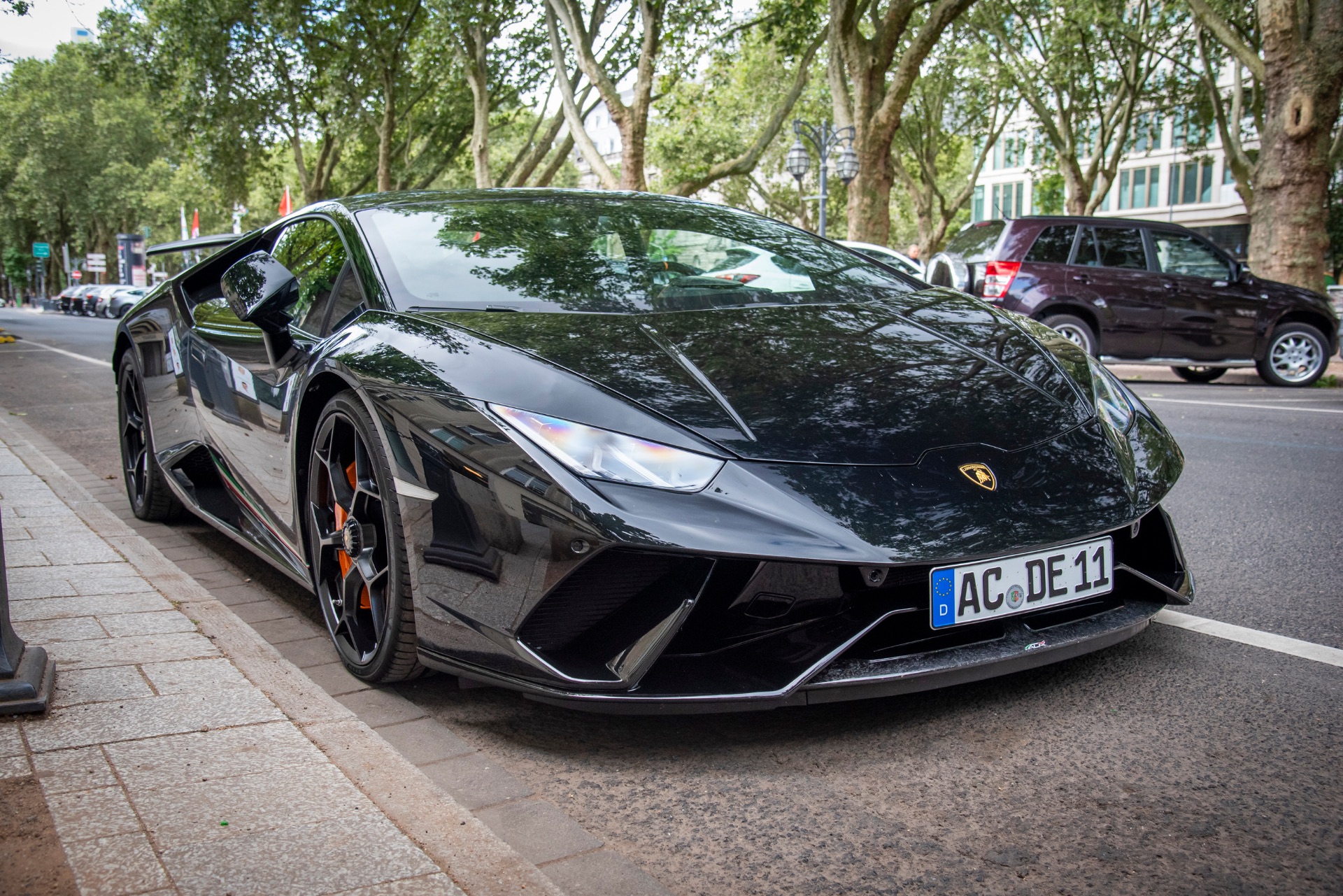 Lamborghini huracán LP640-4 performante in Dusseldorf