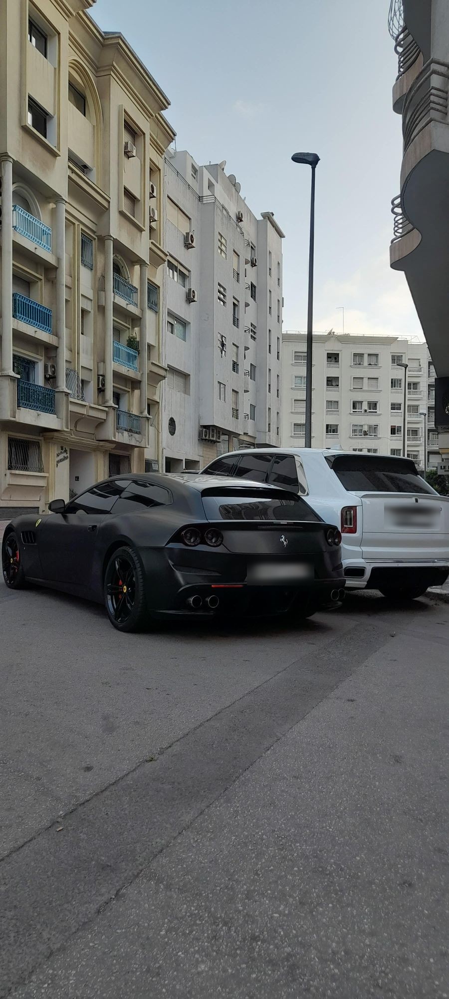 Ferrari GTC4 Lusso in Casablanca