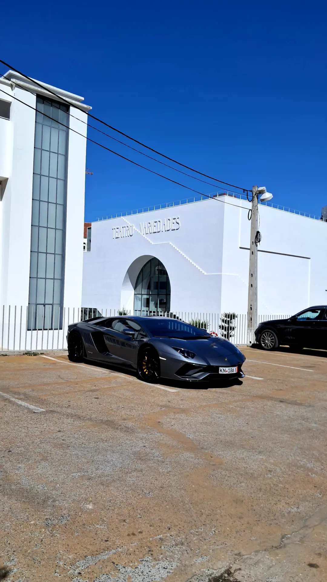 Lamborghini Aventador S LP740-4