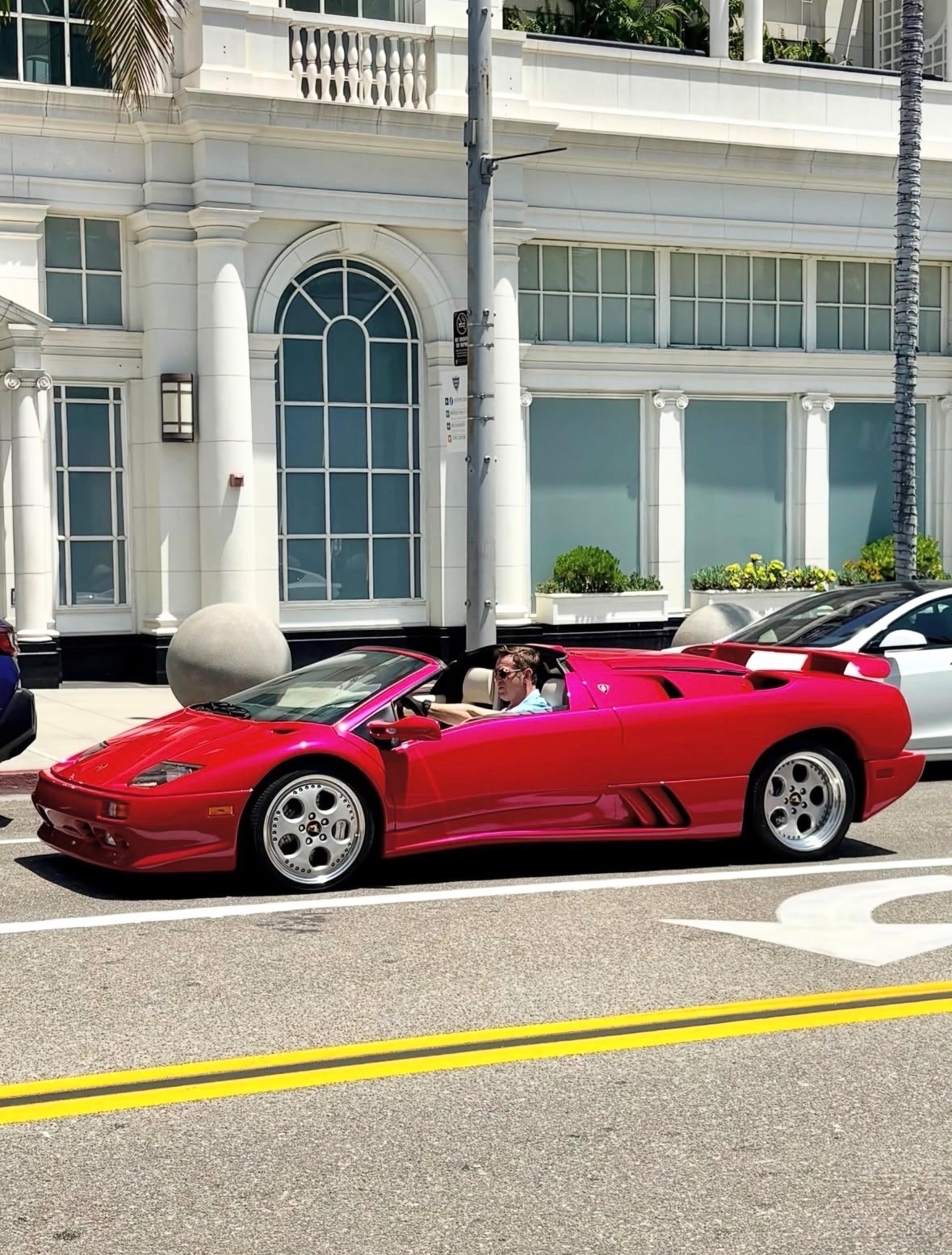 Lamborghini Diablo VT 6.0 Roadster in Beverly Hills