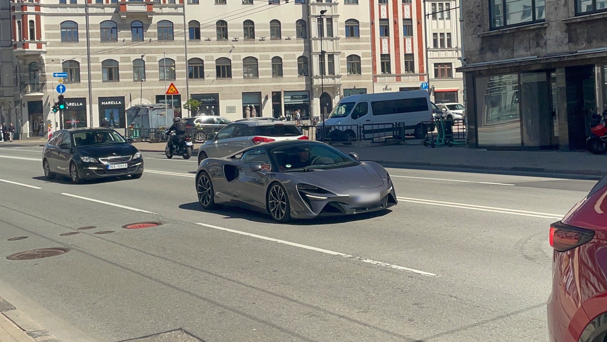 McLaren Artura