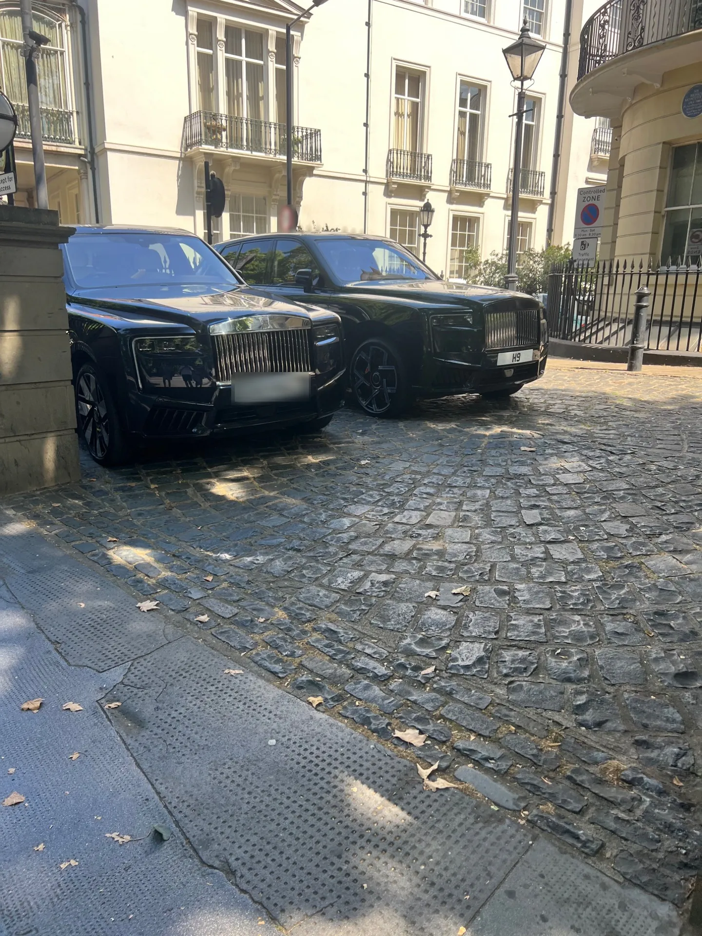 Rolls-Royce Cullinan Black Badge