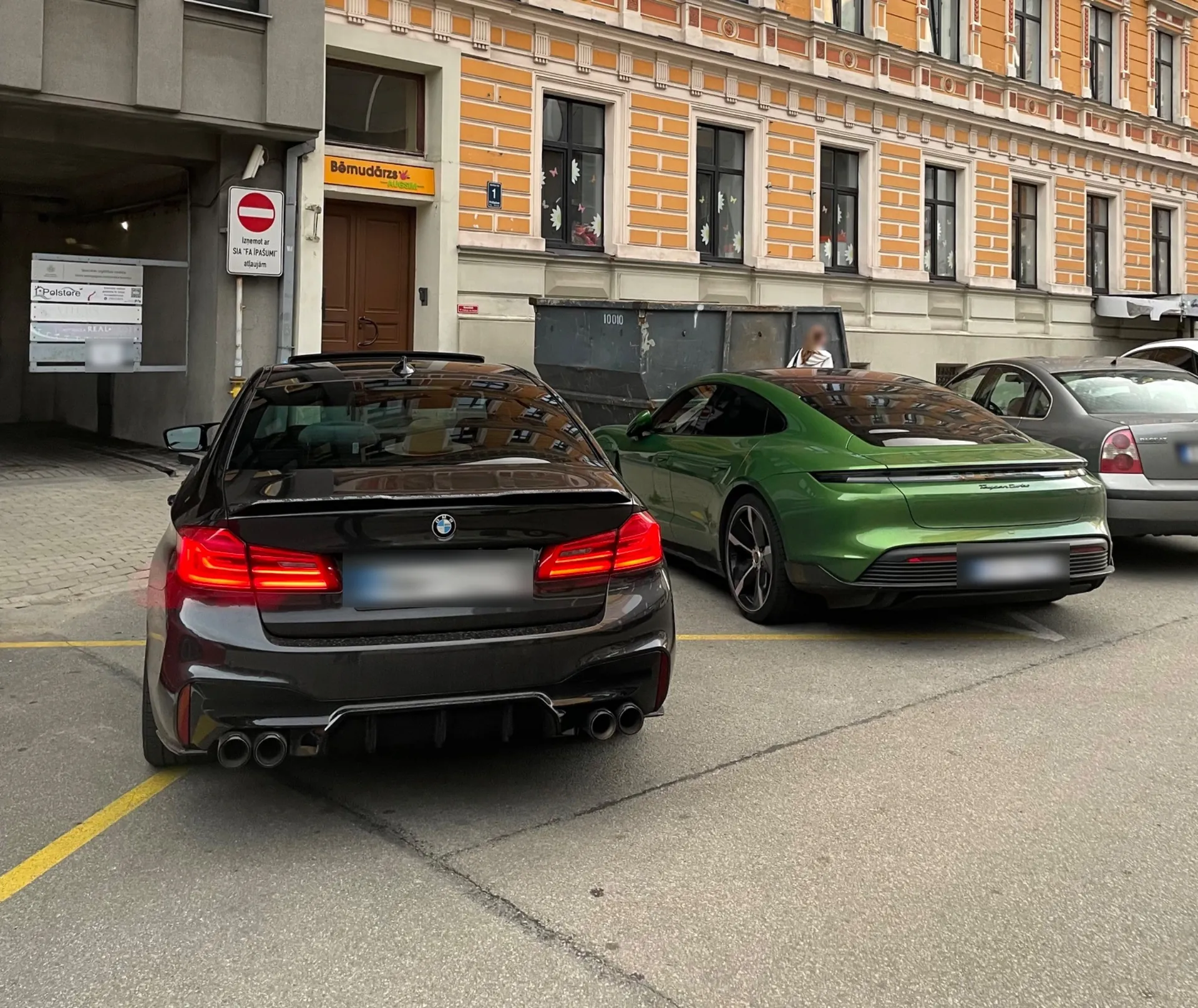 Porsche Taycan Turbo MkI
