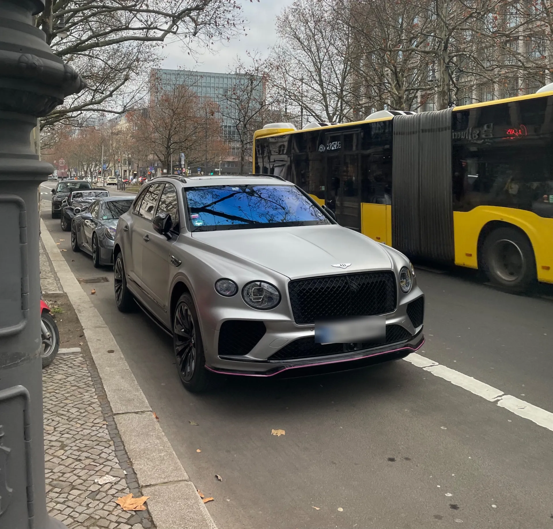 Bentley Bentayga V8 S 2024 Curated by Mulliner