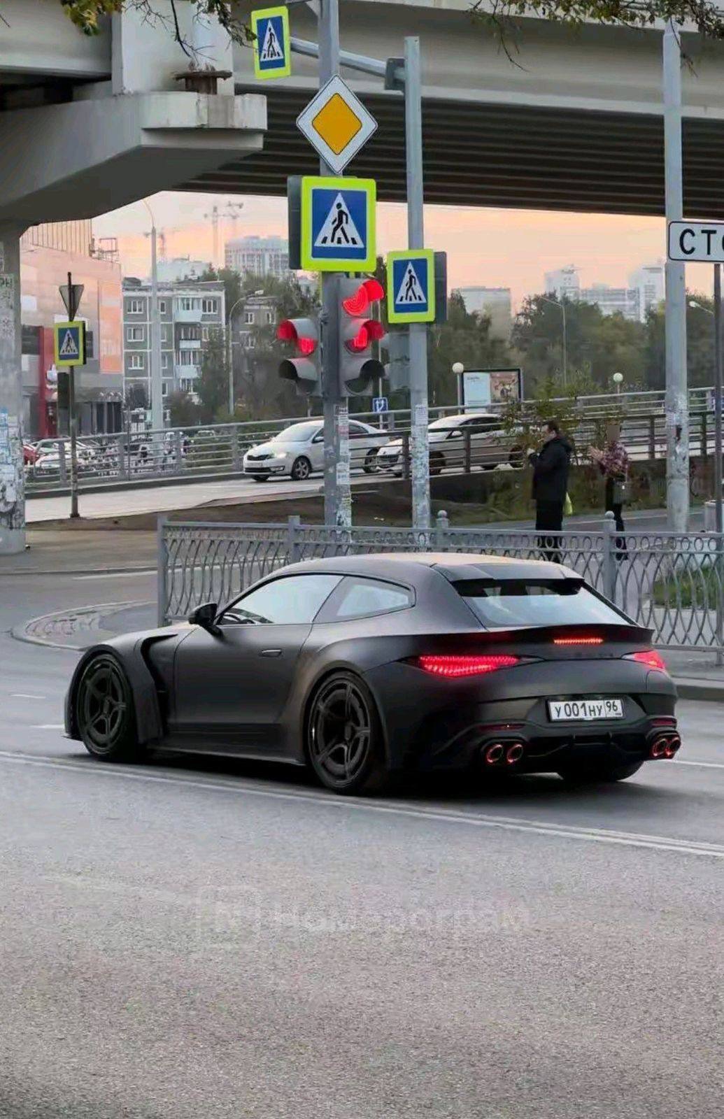 Mercedes-AMG Brabus Rocket 1000 GTS