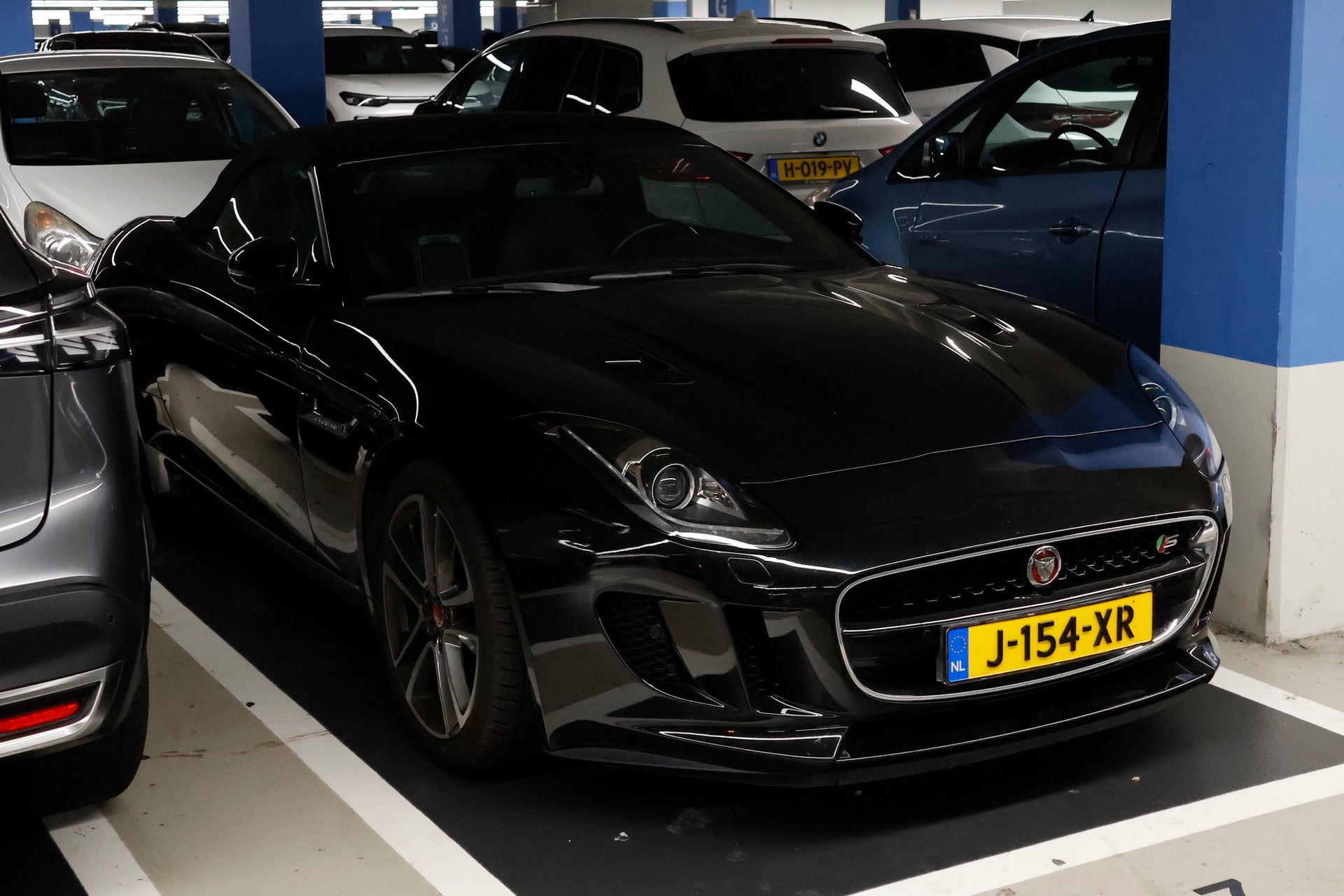 Jaguar F-TYPE S AWD Convertible