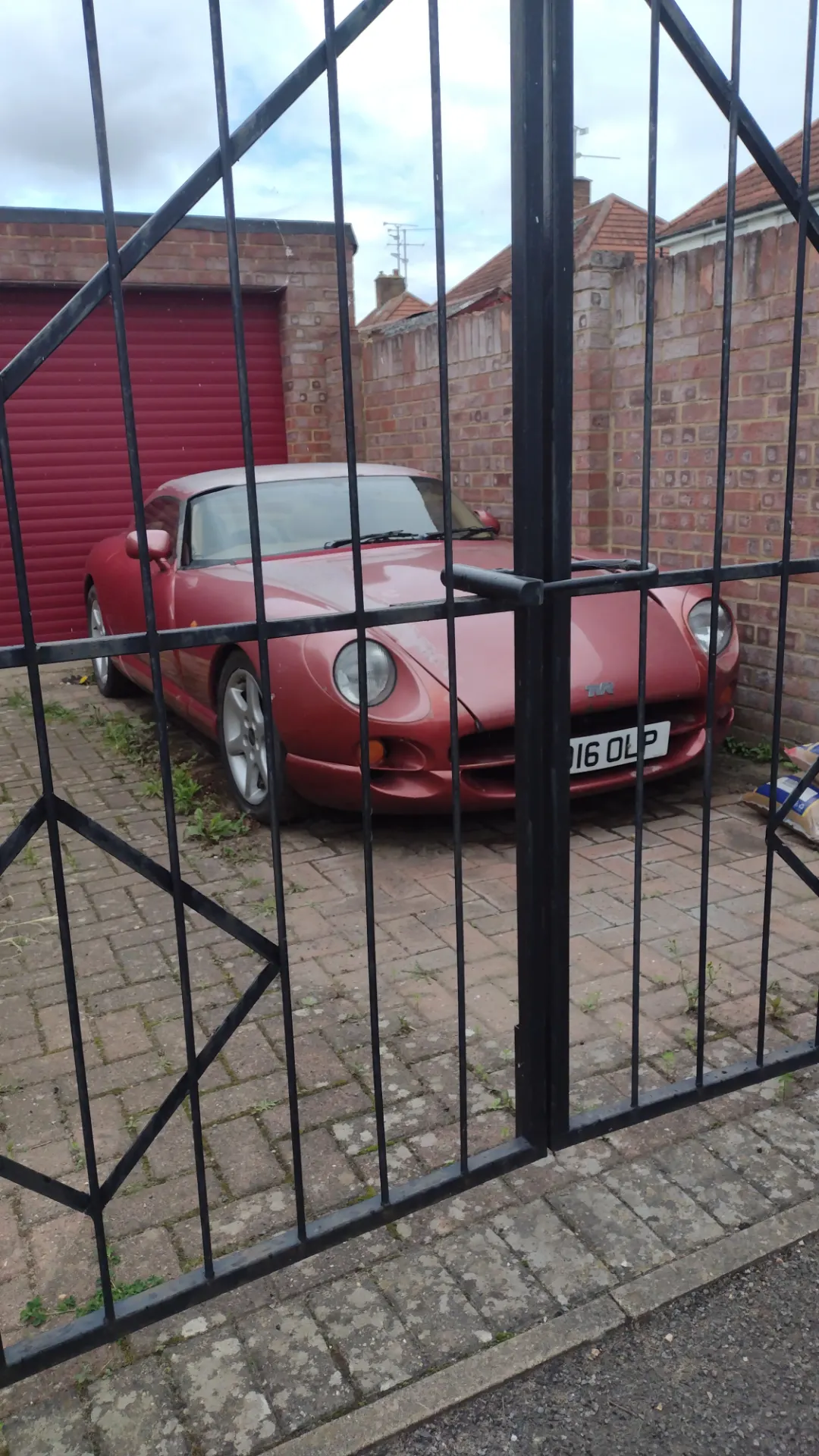 TVR Cerebra 4.2 MkI