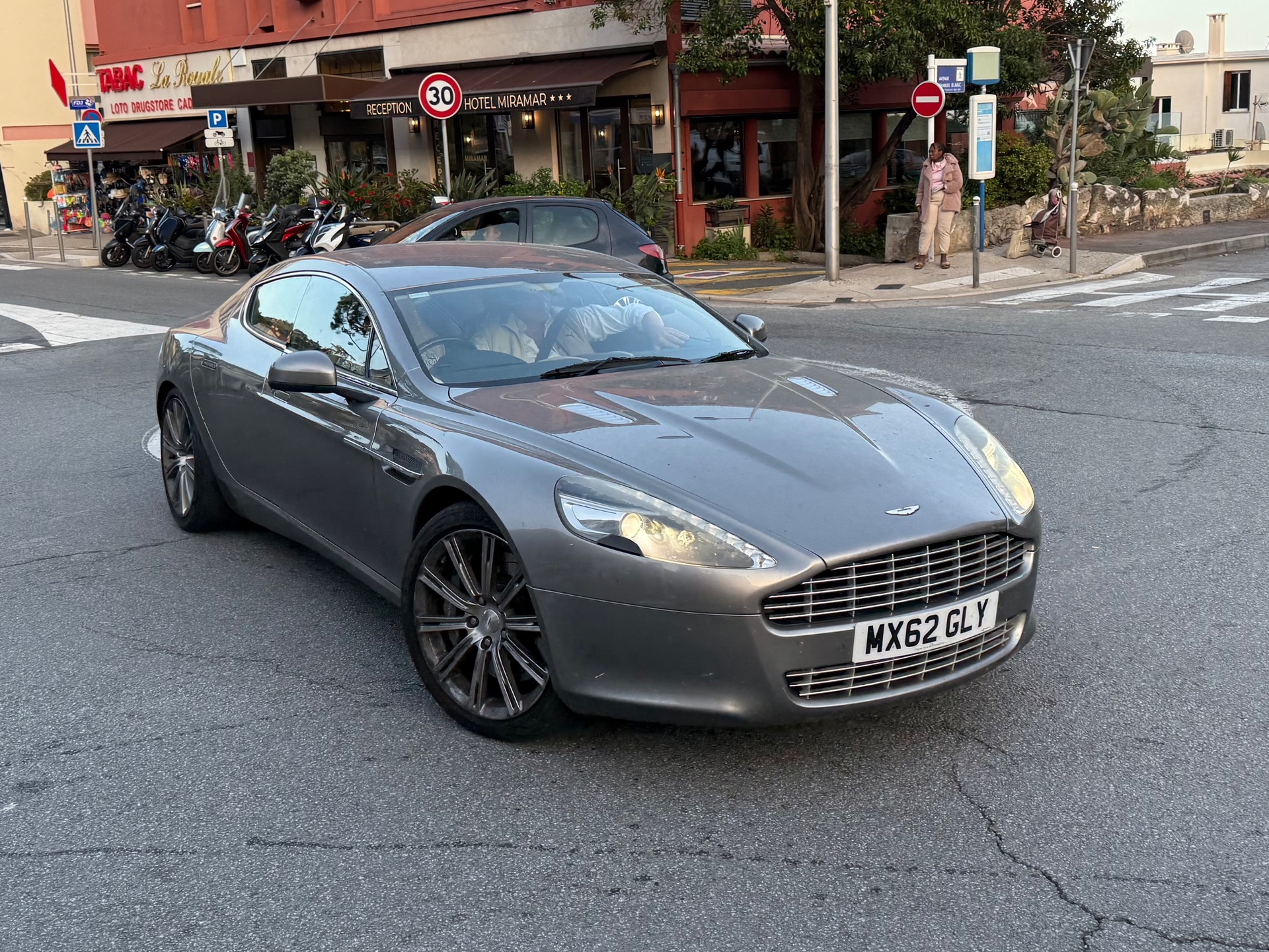 Aston Martin Rapide in Cap-d'Ail, FR