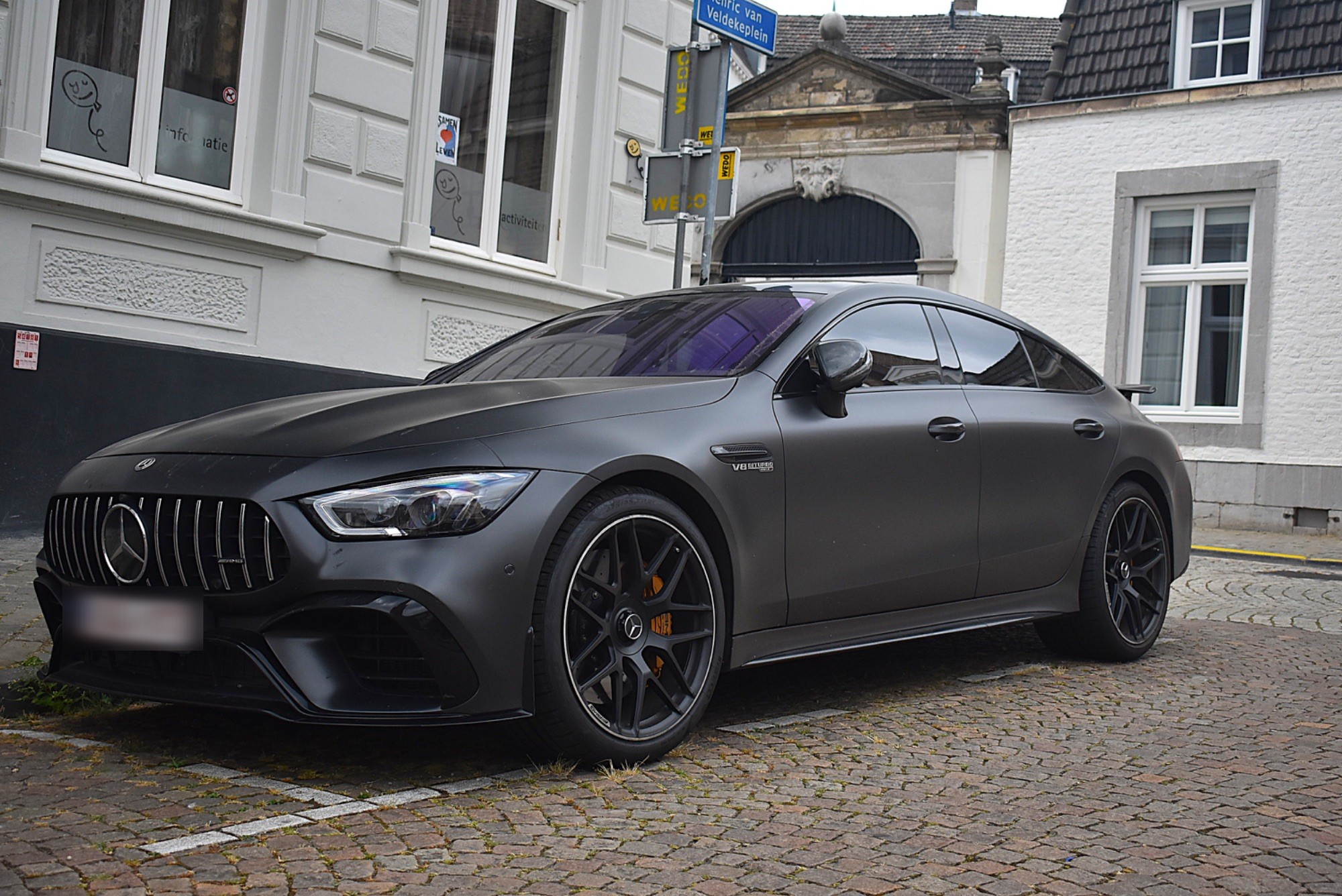 Mercedes-AMG GT 63 S X290