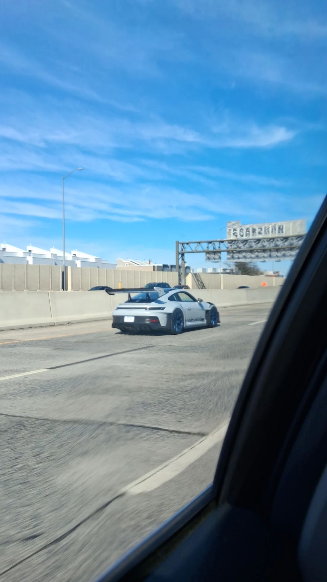 Porsche 992 GT3 RS Weissach Package